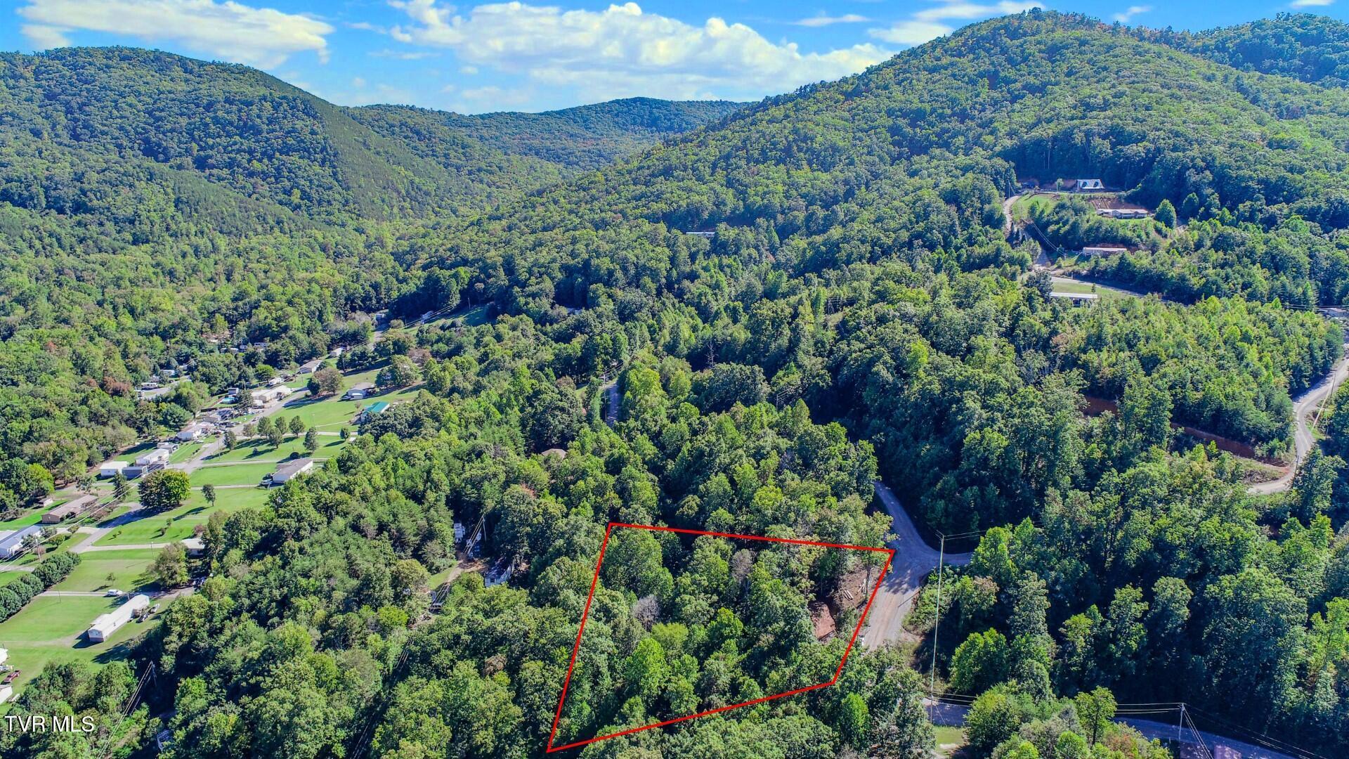 Photo of 1.04 ac land at 1282 Applewood Rd