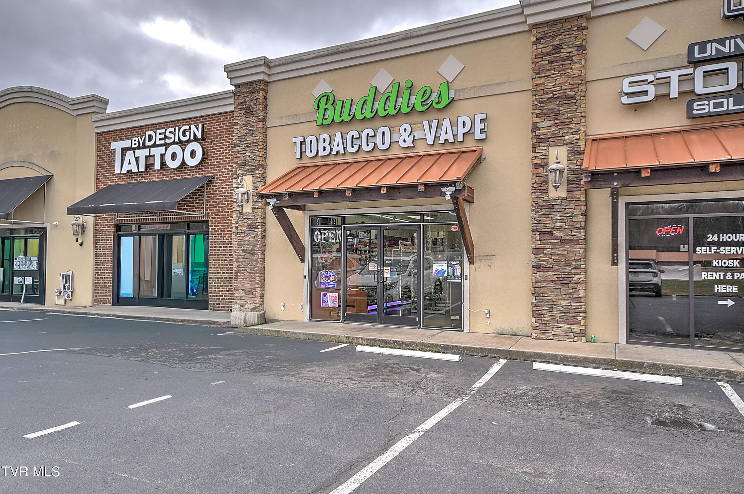 Photo of 920 sq ft, 0.07 ac commercial sale at 1201 Highway 19e #2
