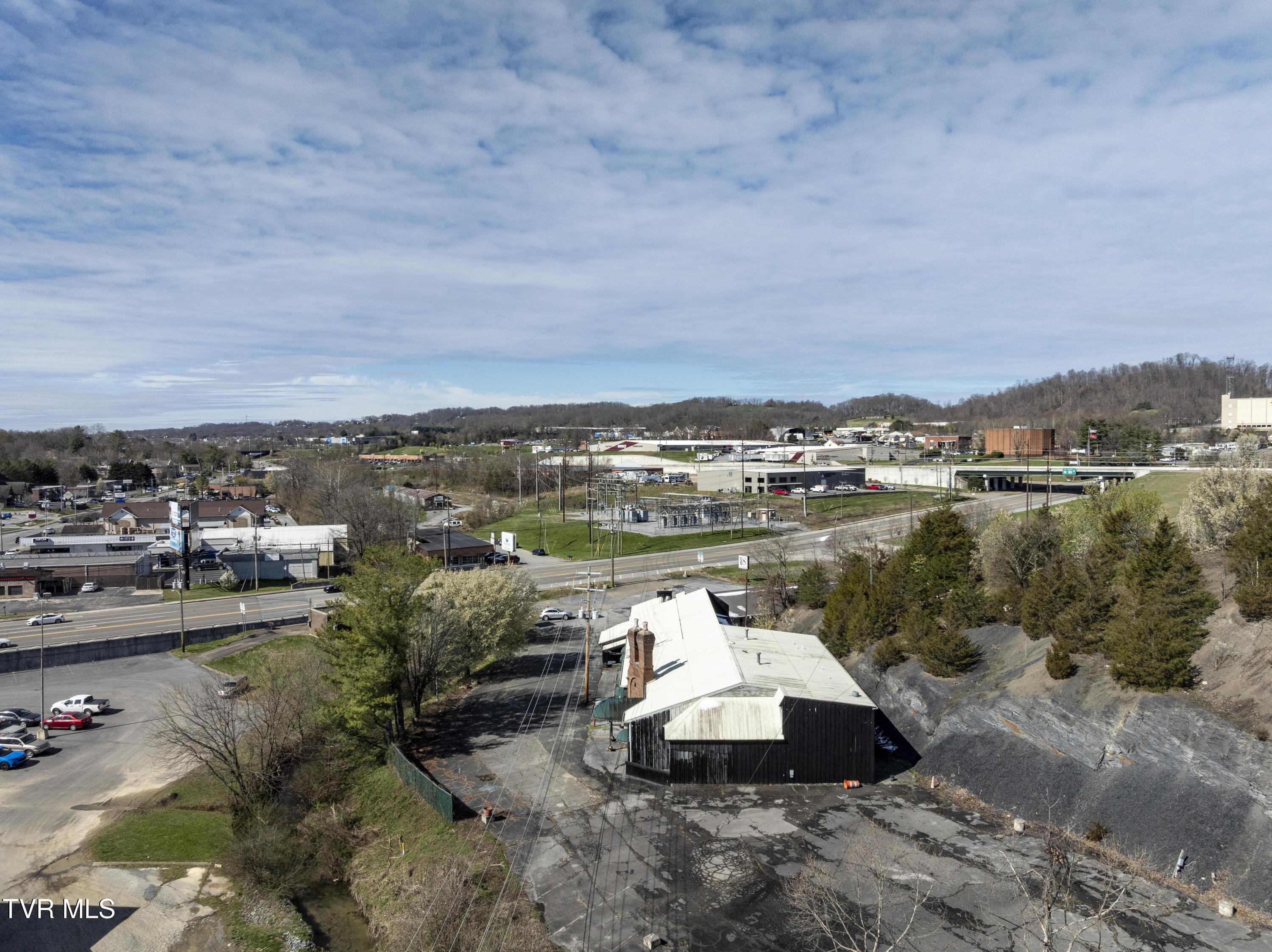 RoanSt-Aerials-6