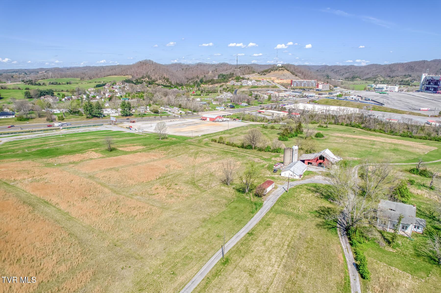191 White Top Rd-7