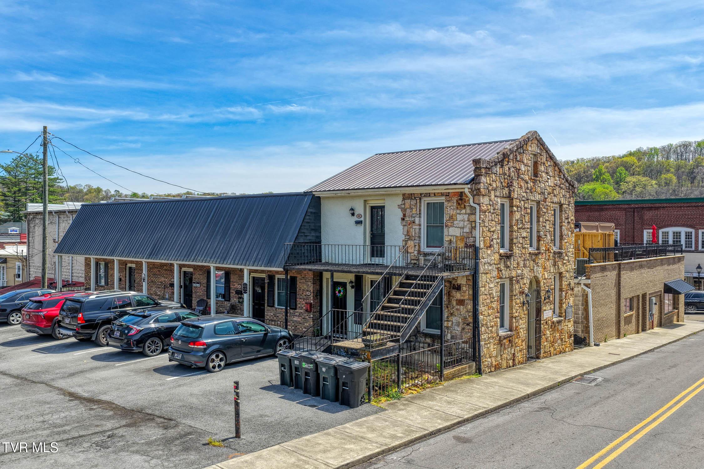 Photo of 3,032 sq ft commercial sale at 100 North Church Street