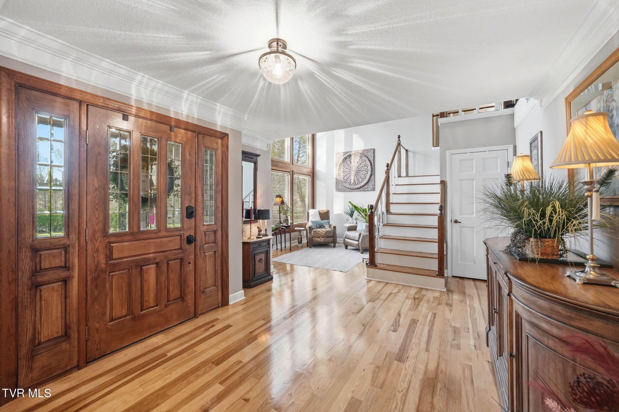 23-web-or-mls-4953 Weaver Pike-3