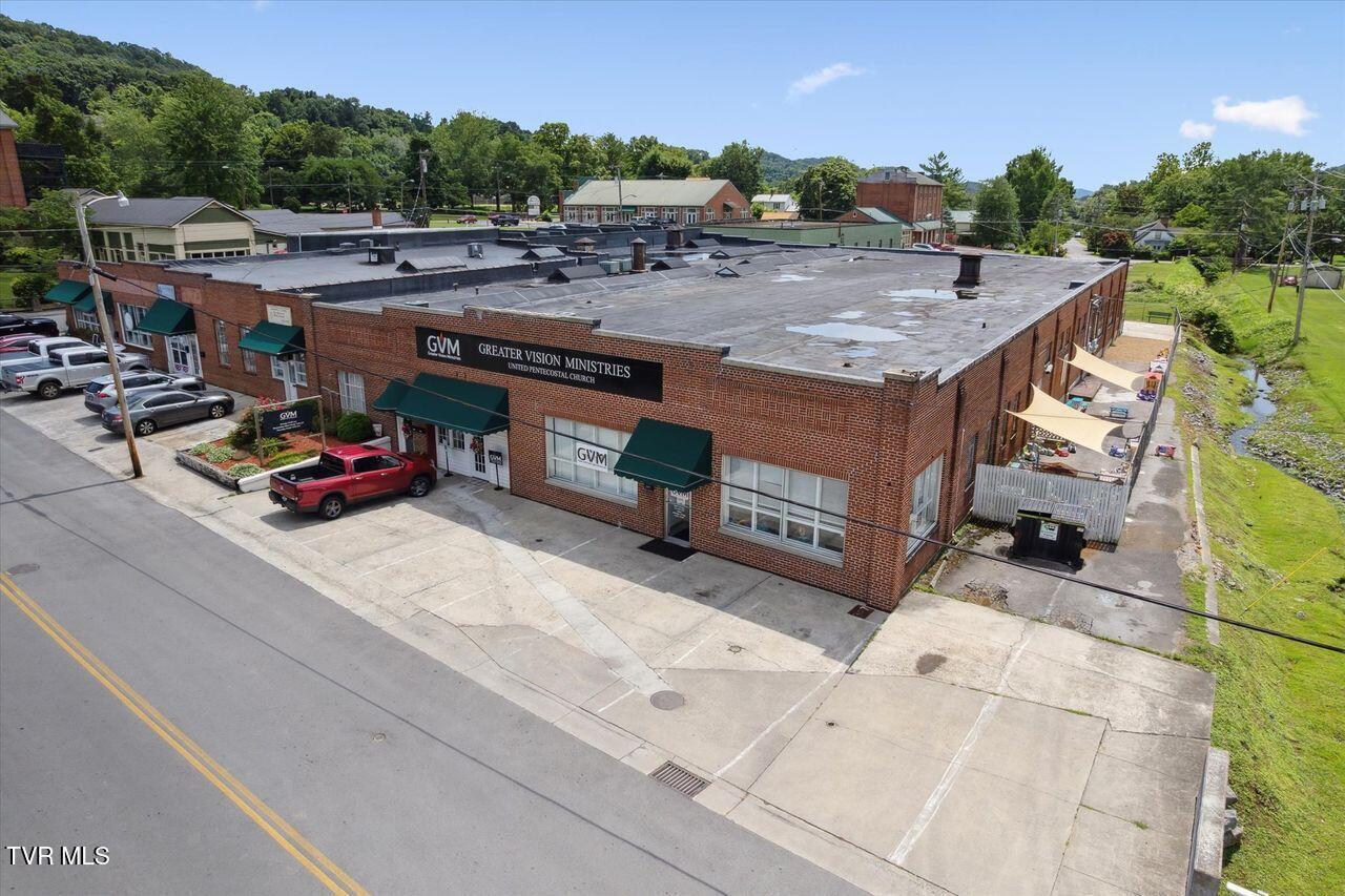 Photo of 22,900 sq ft, 1.38 ac commercial sale at 307 South Depot Street