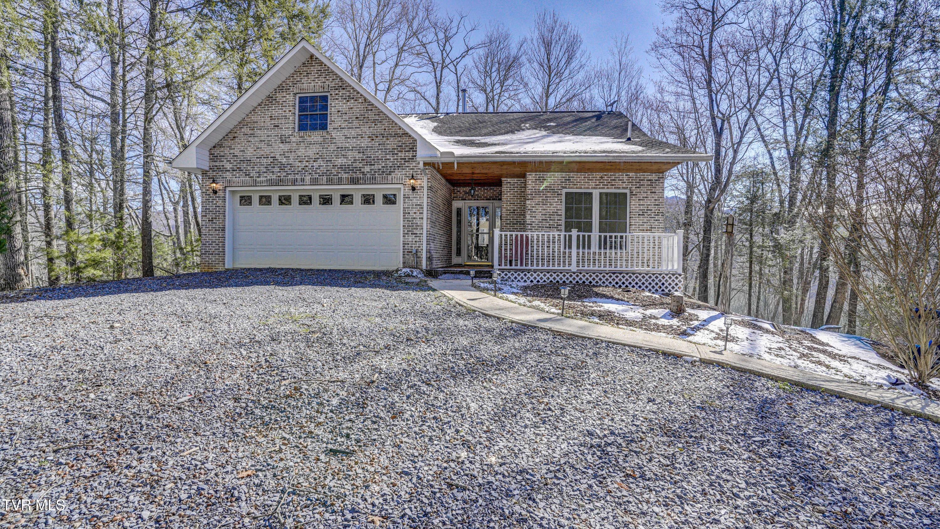 Photo of 3 bed, 4 bath, 2,778 sq ft single family residence at 1089 Old Railroad Grade Road