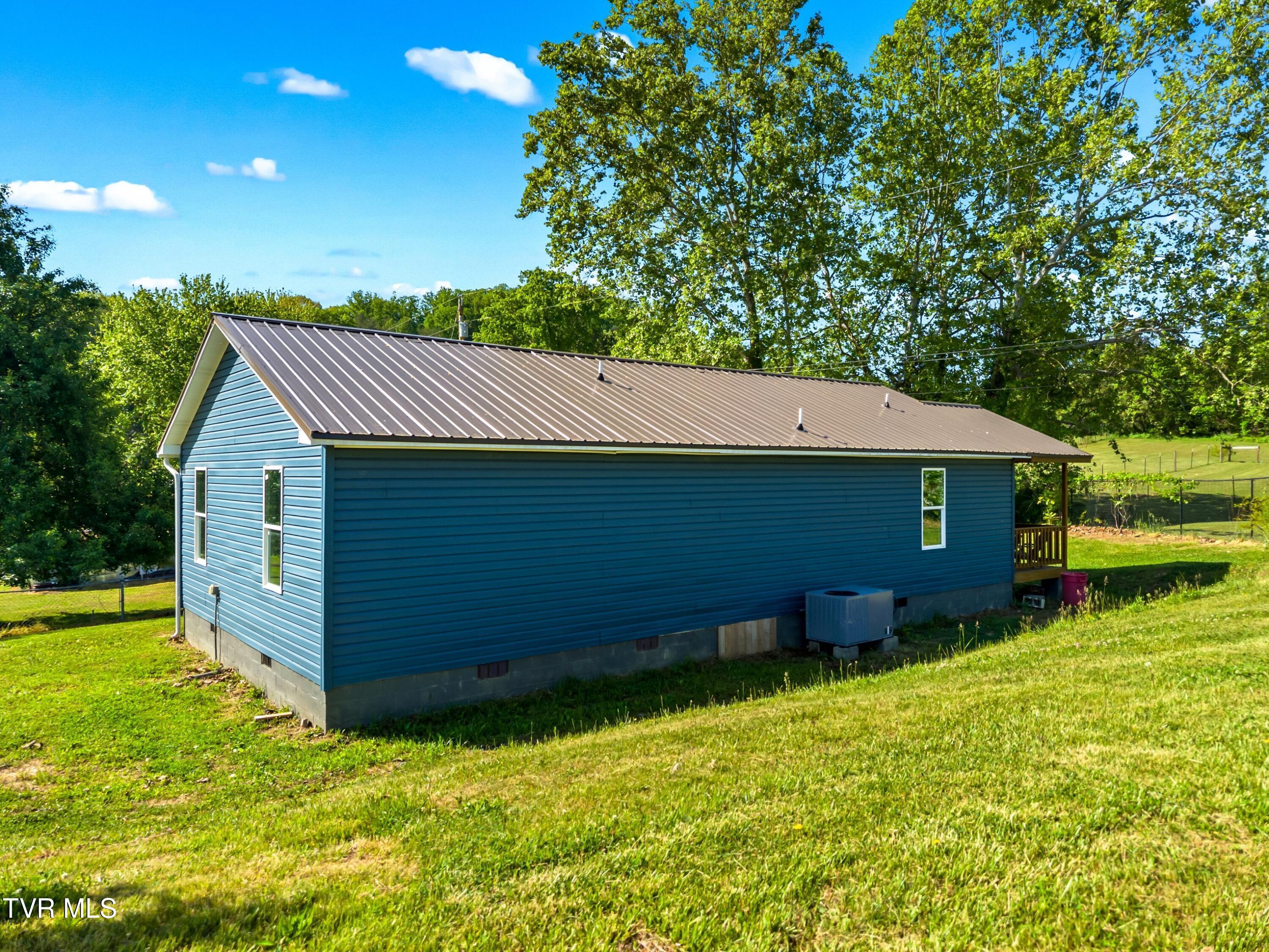 003-665RockySummitRoad-BeanStation-TN-37