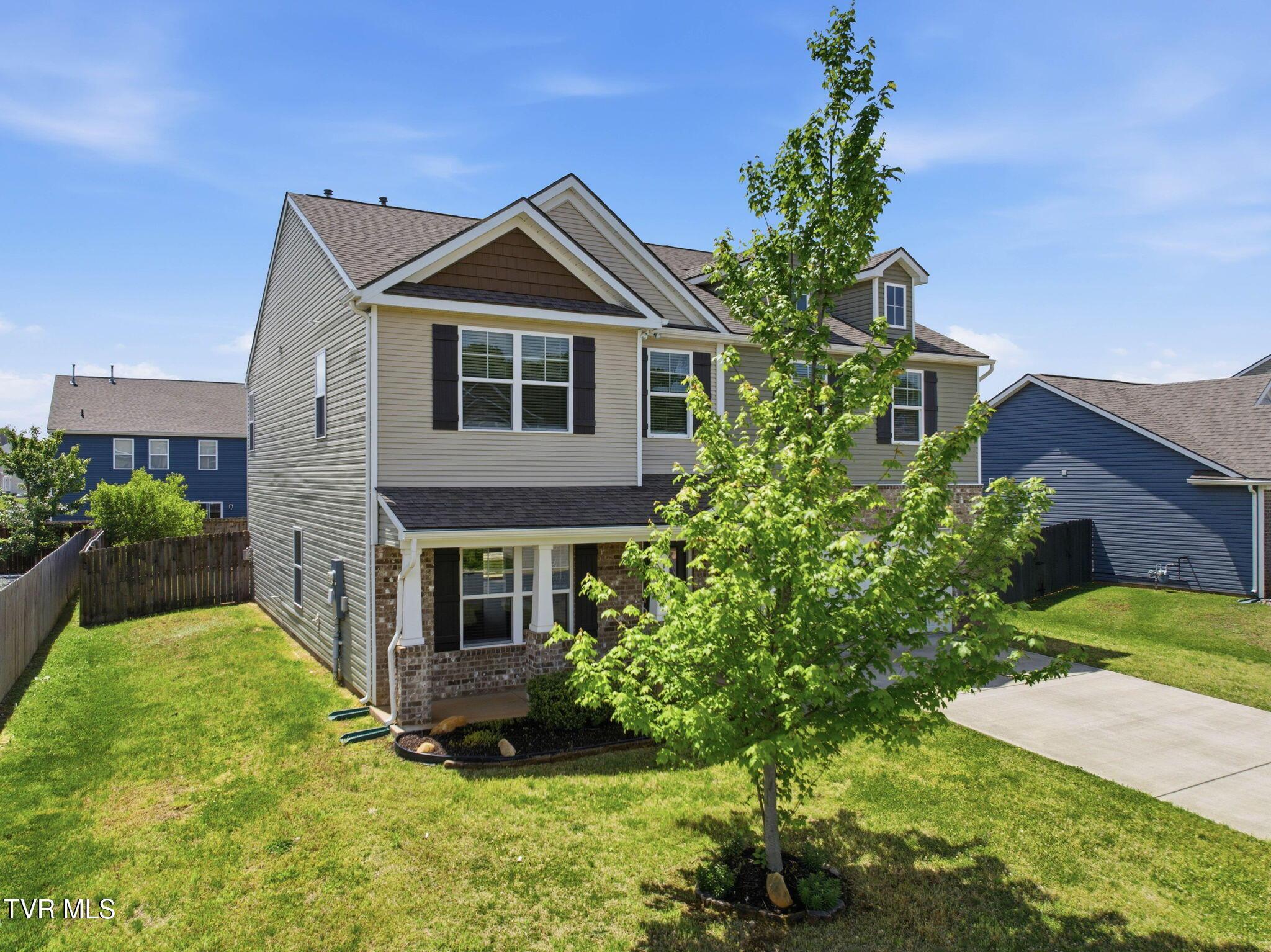 23-web-or-mls-1129 Raccoon Ln-3