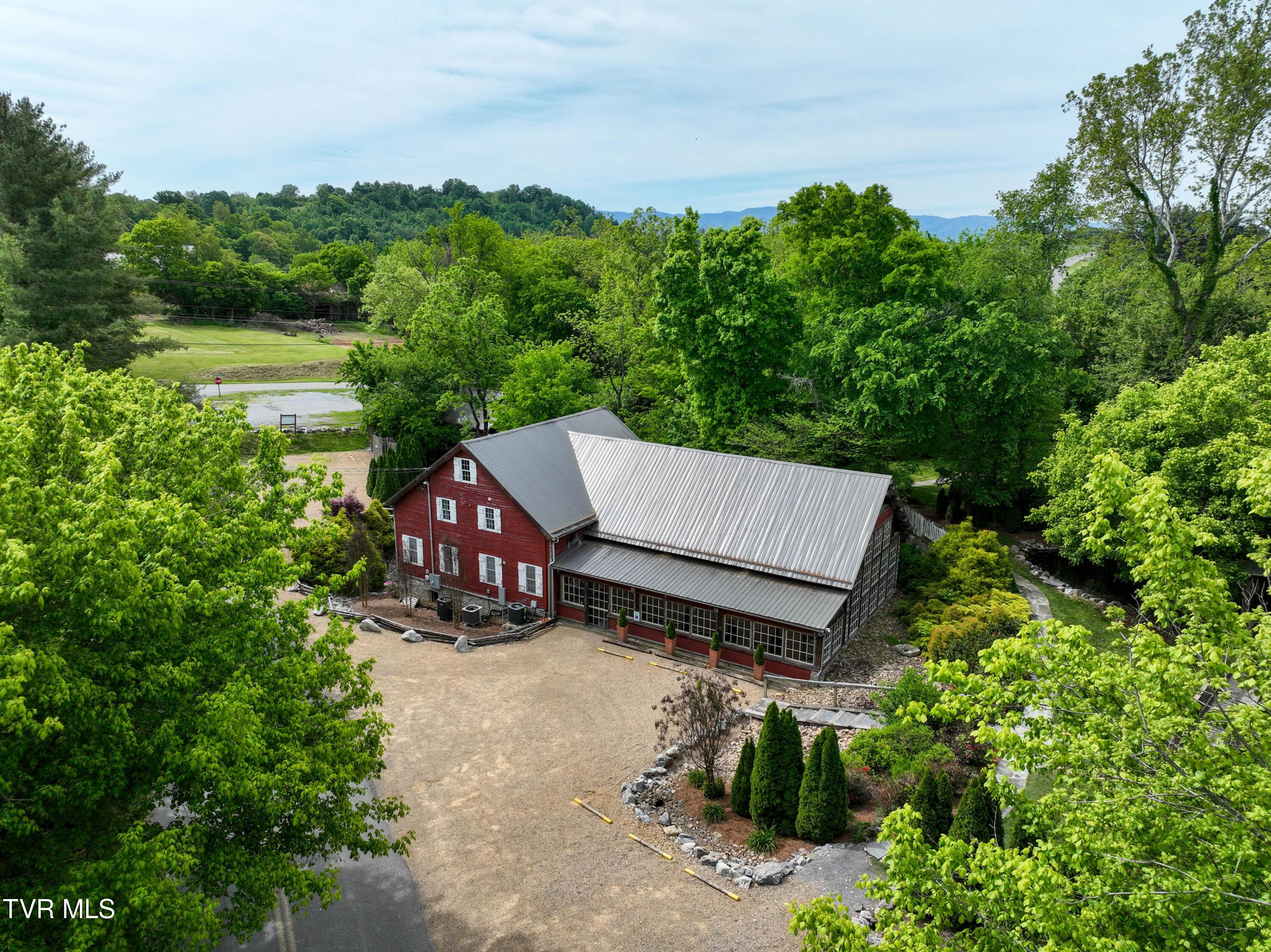 715 Carson Creek Rd Drone EVANS-2