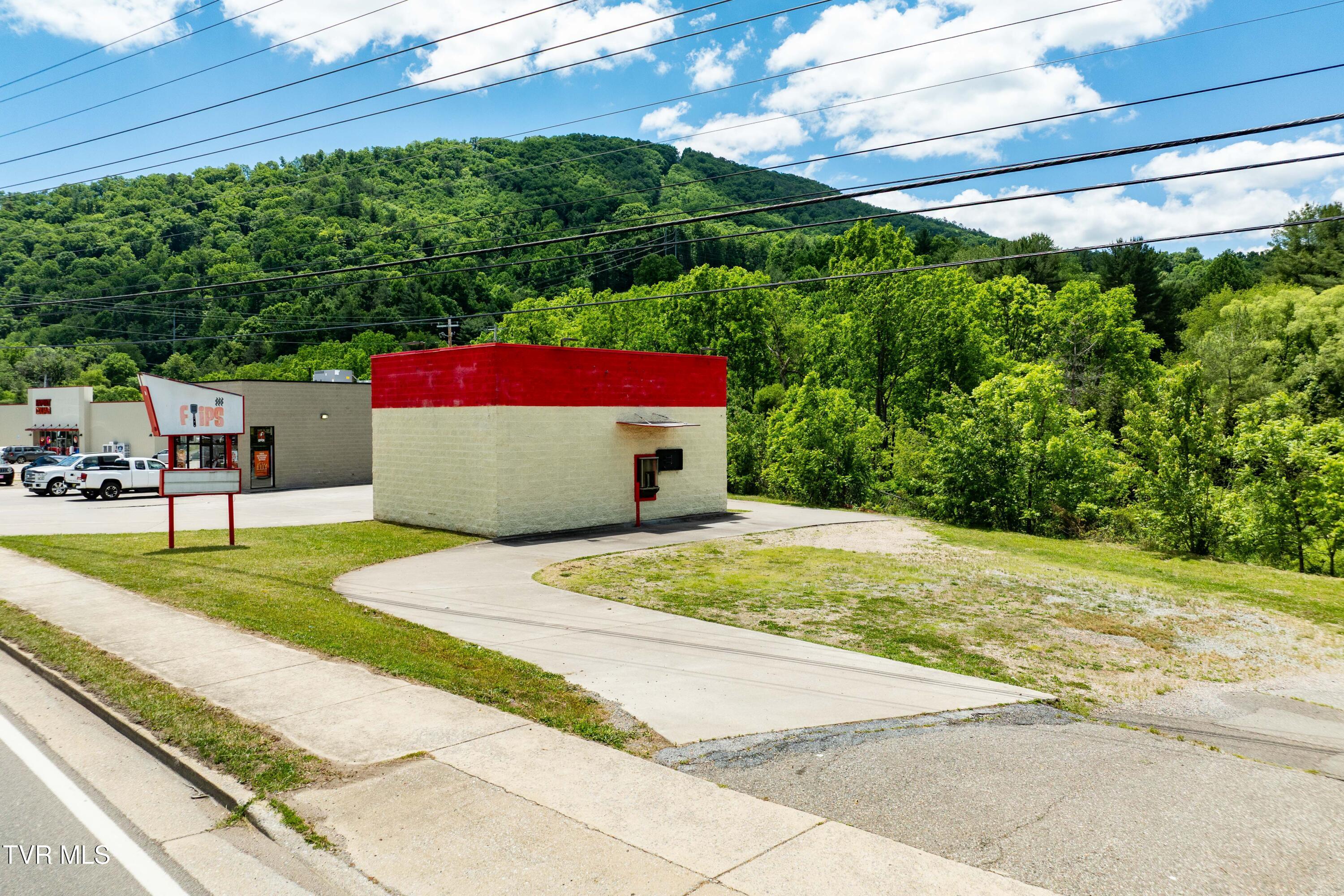 254 S Shady St (17 of 47)