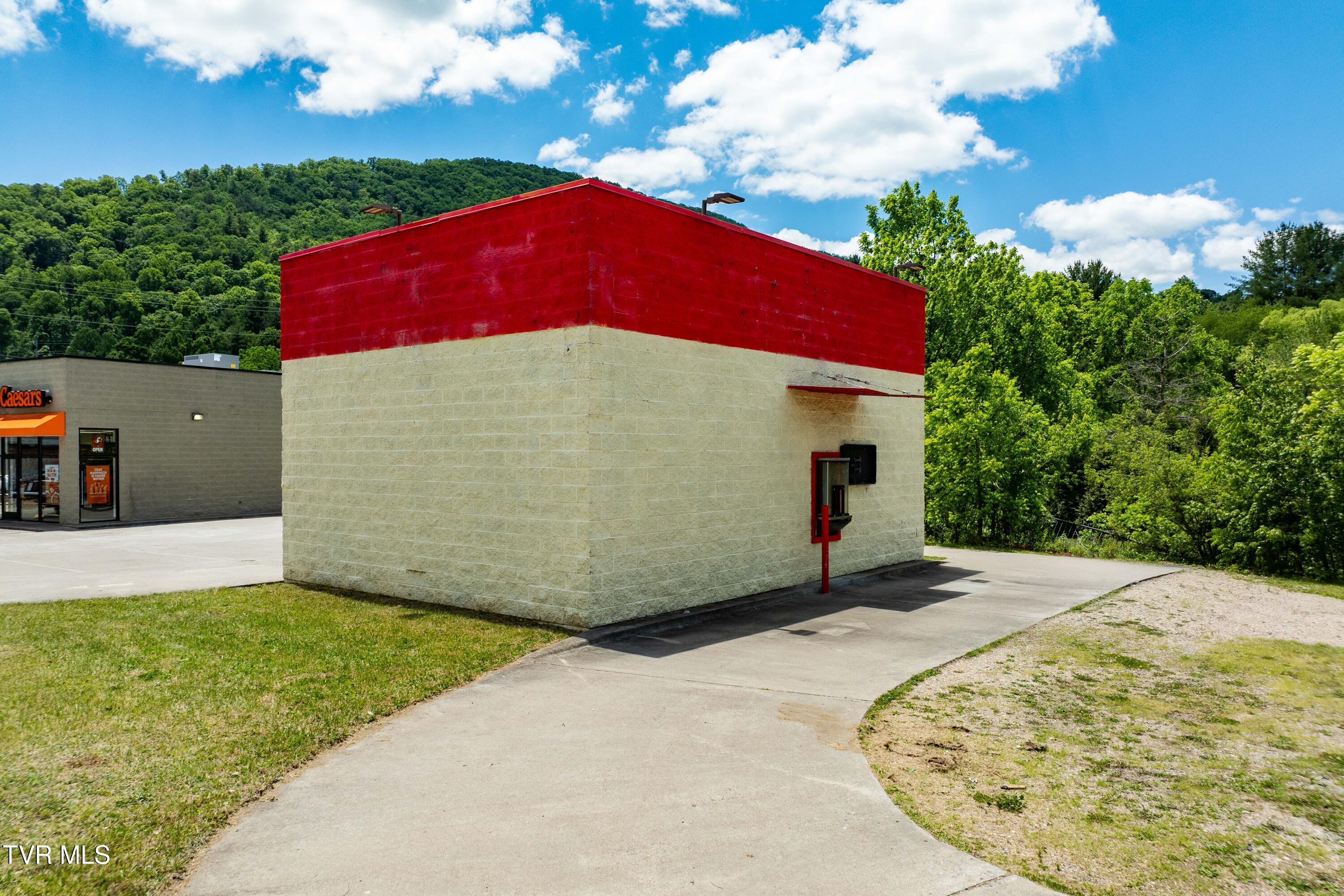254 S Shady St (18 of 47)