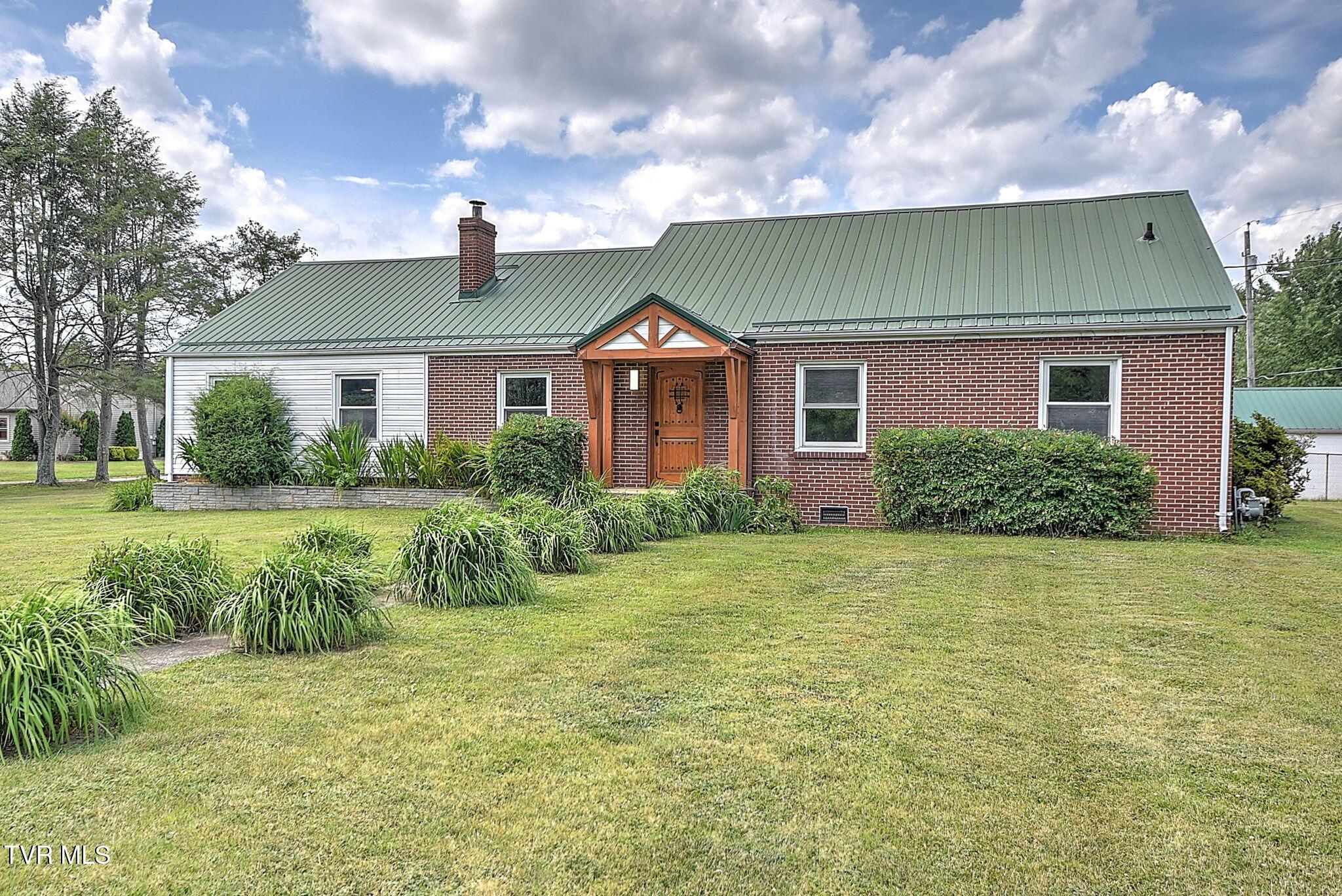 5-web-or-mls-1121 Broad St JB-5
