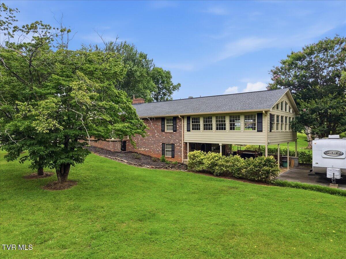 02-404_Cowan_Drive_Rogersville_005