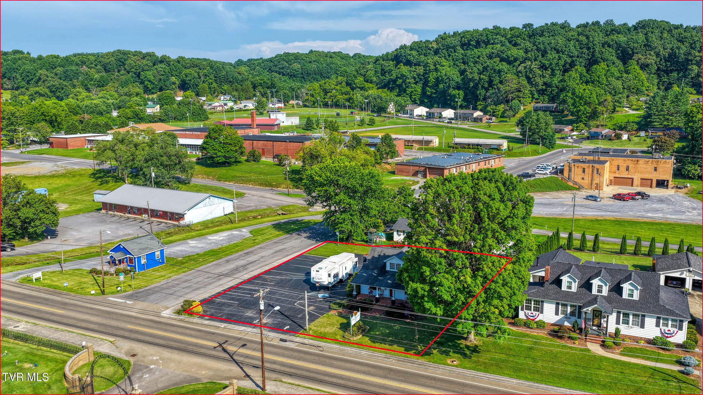812 E Main St. Rog MLSa (14 of 25)