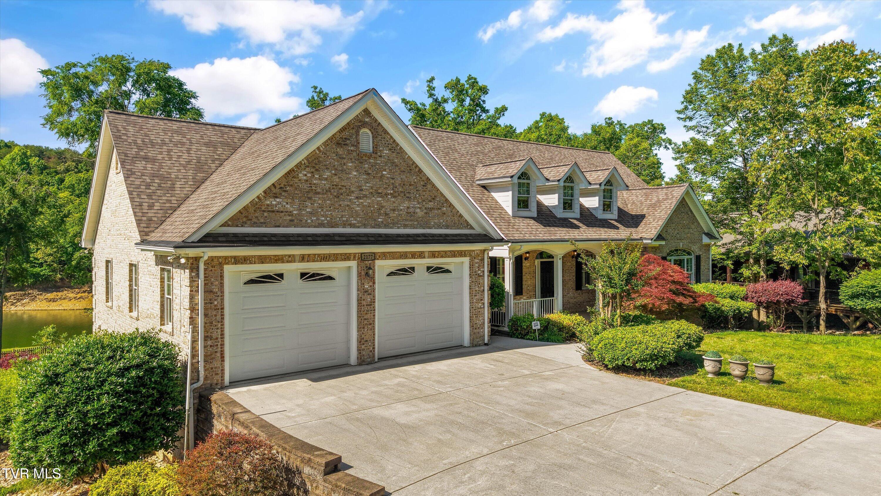 02-2177 Riverview Dr 13