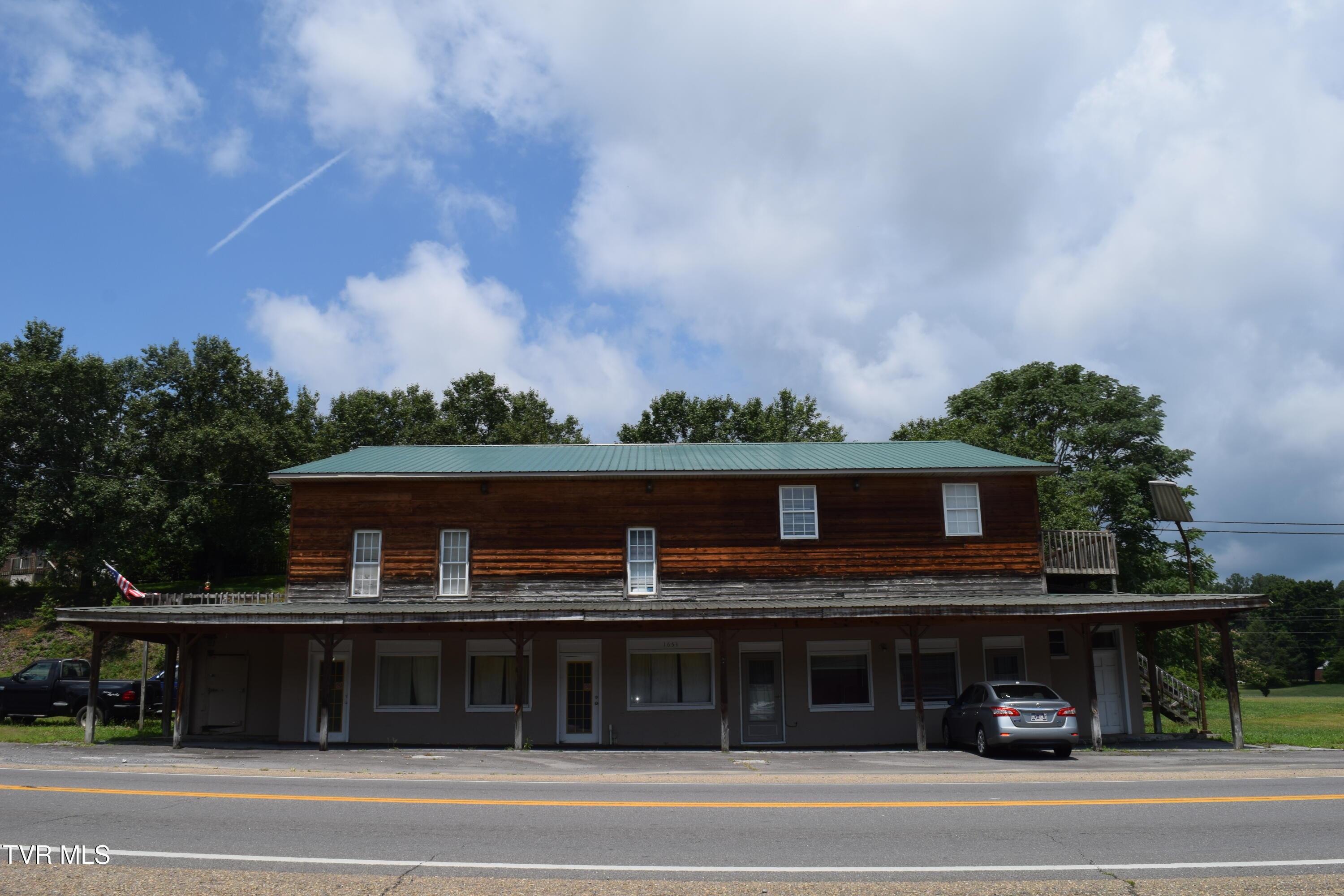 Photo of 1 ac multi family at 1653 East Main Street