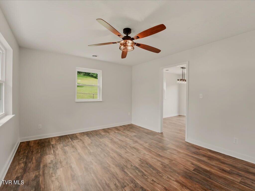 1241 Taylor Rd - 5