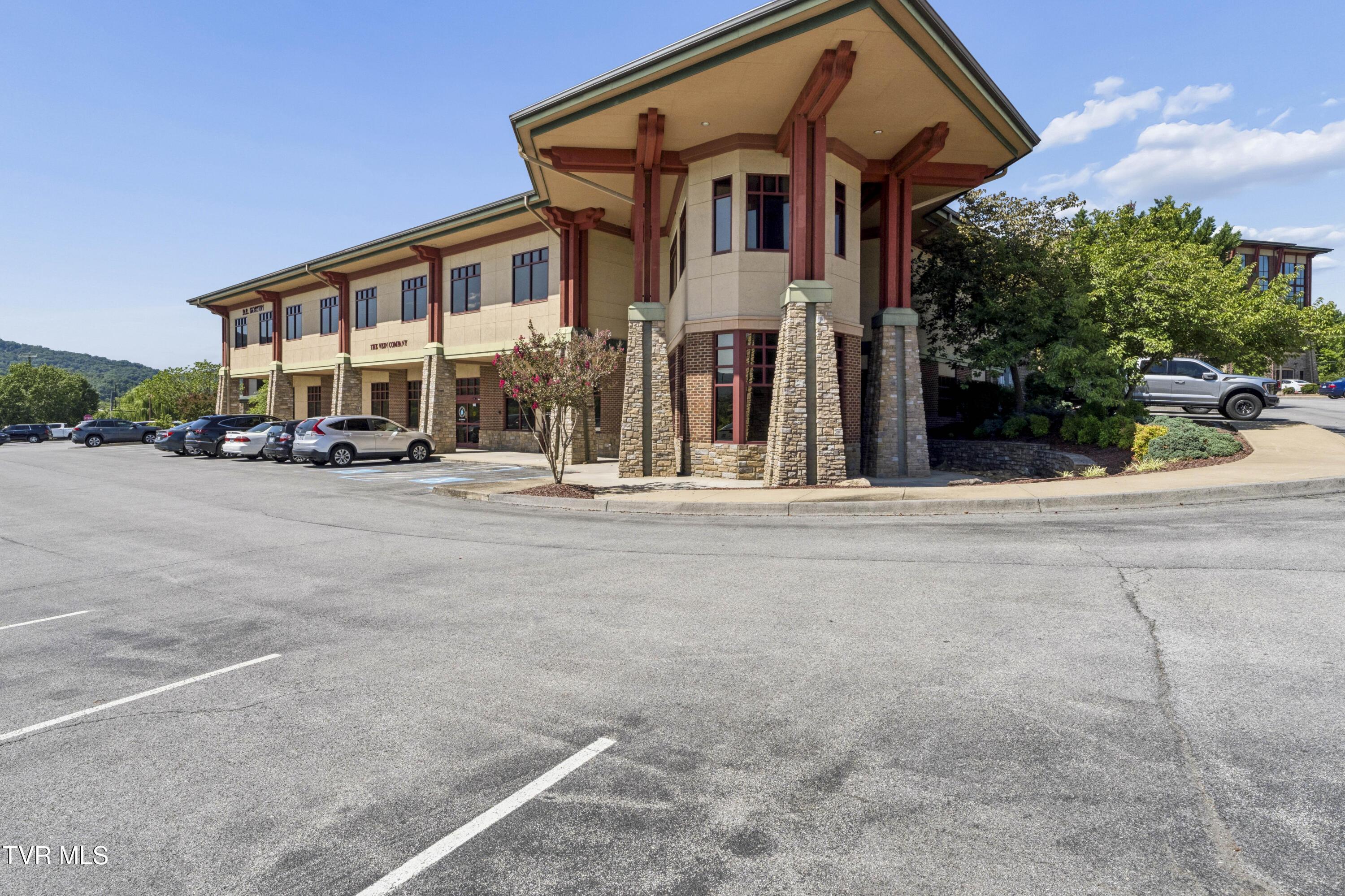 Photo of 8,660 sq ft, 2.44 ac commercial lease at 6 Sheridan #200