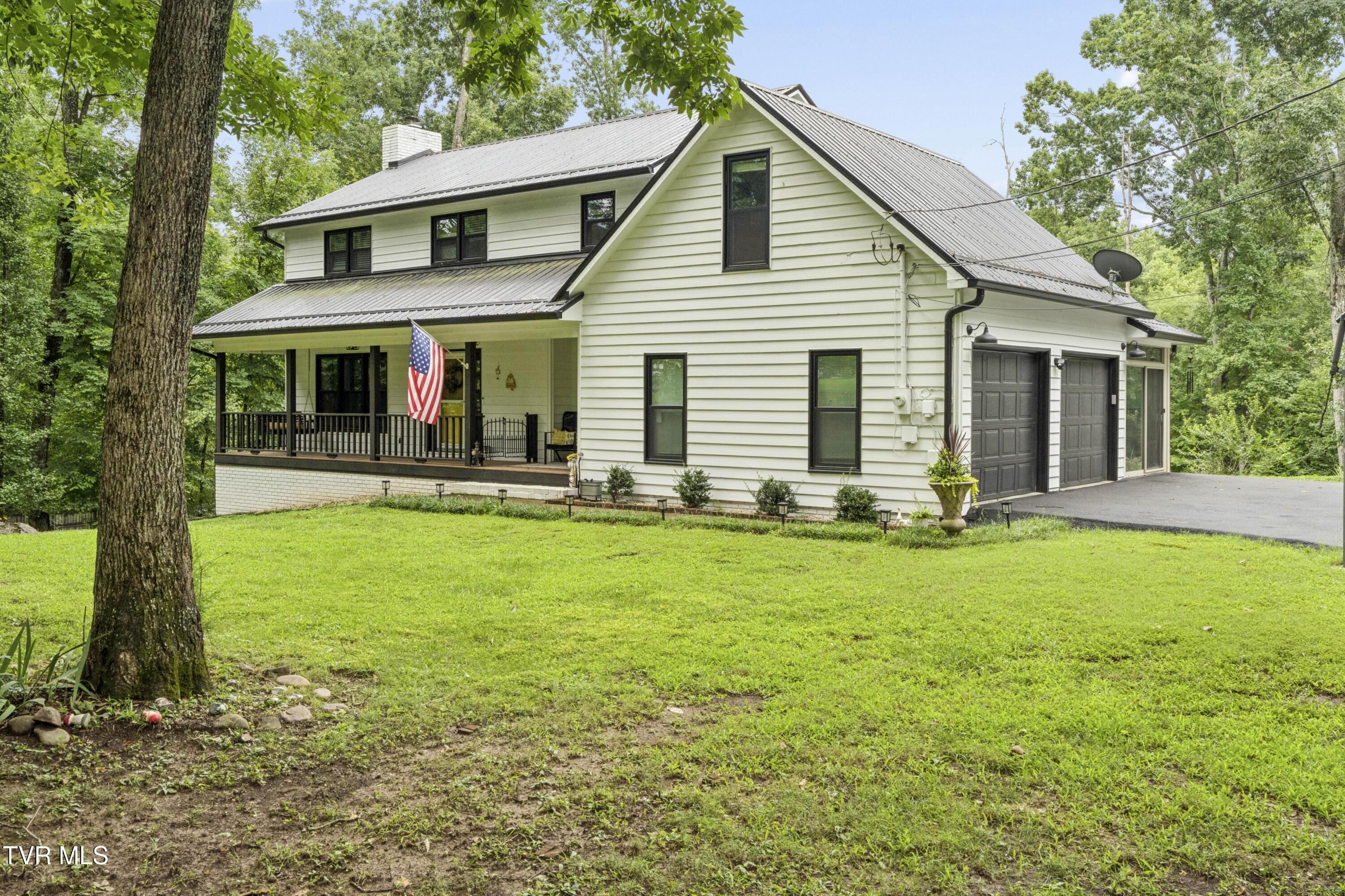 LakeMeadow-69