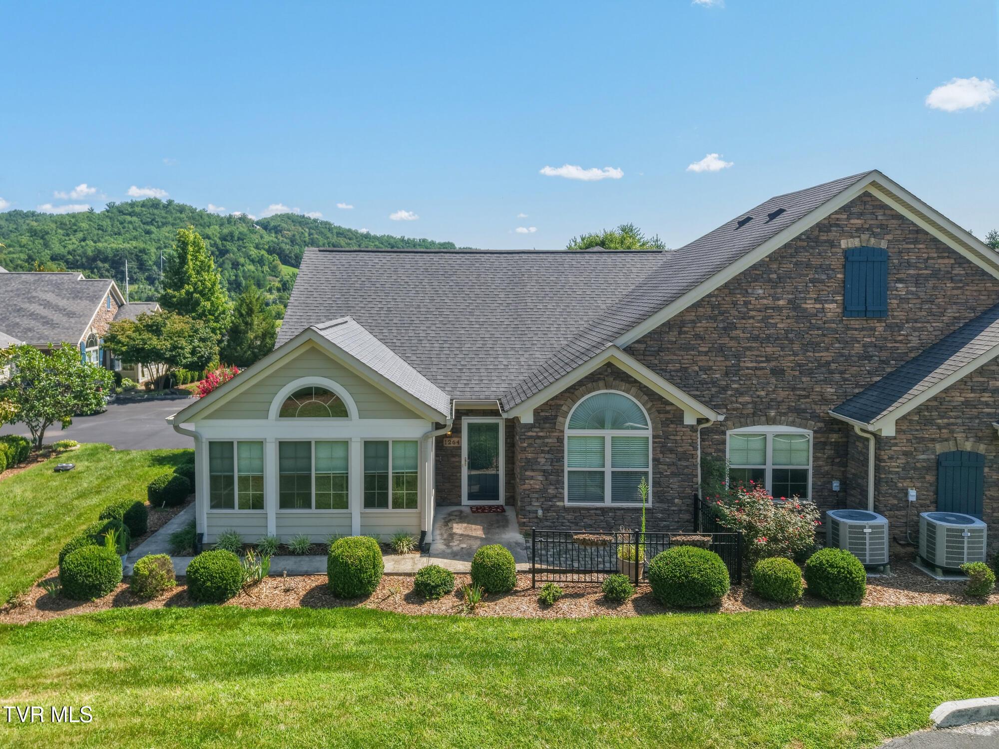 1264 Hatterdale-JB4