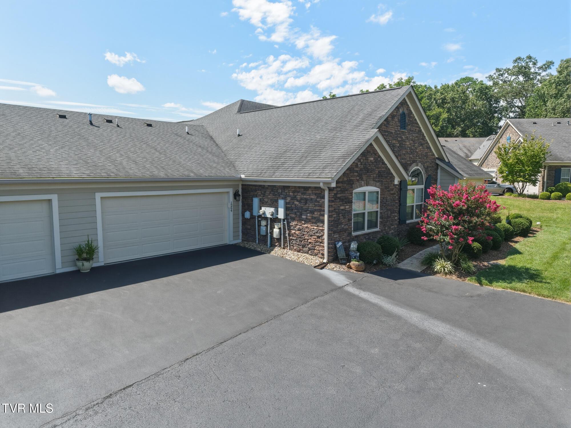 1264 Hatterdale-7