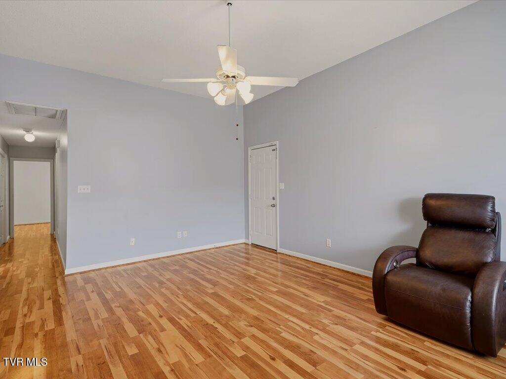 10026 Bellflower Way - 5