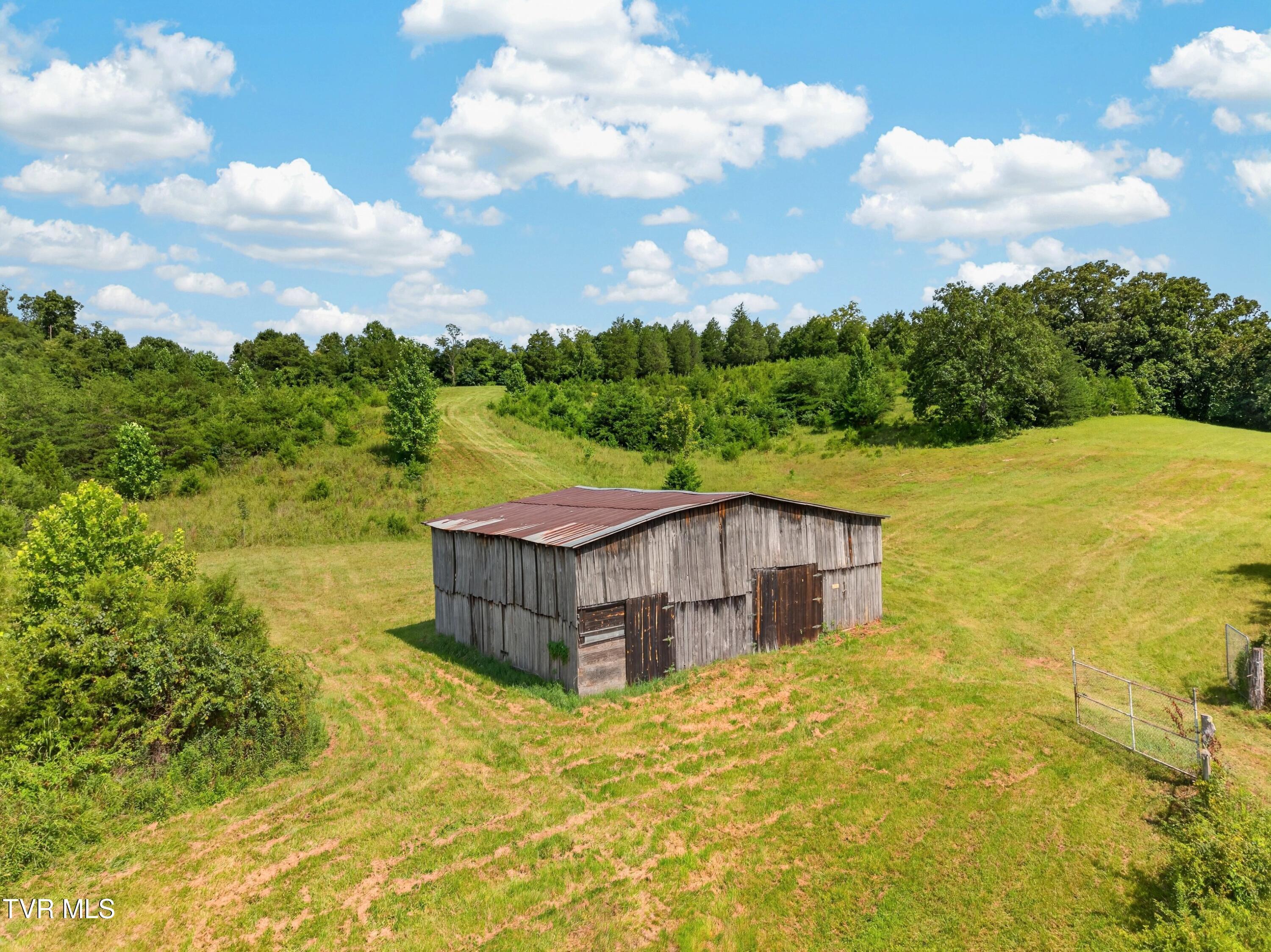 003-SouthForkBranchRoad-TN-37857-SMALL