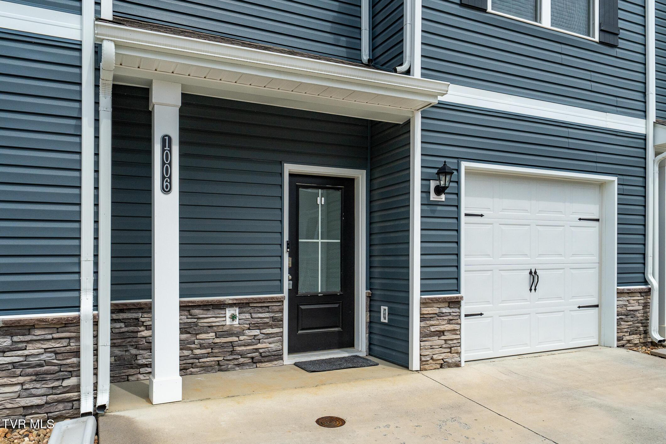 1006 Saylors Place (6 of 37)