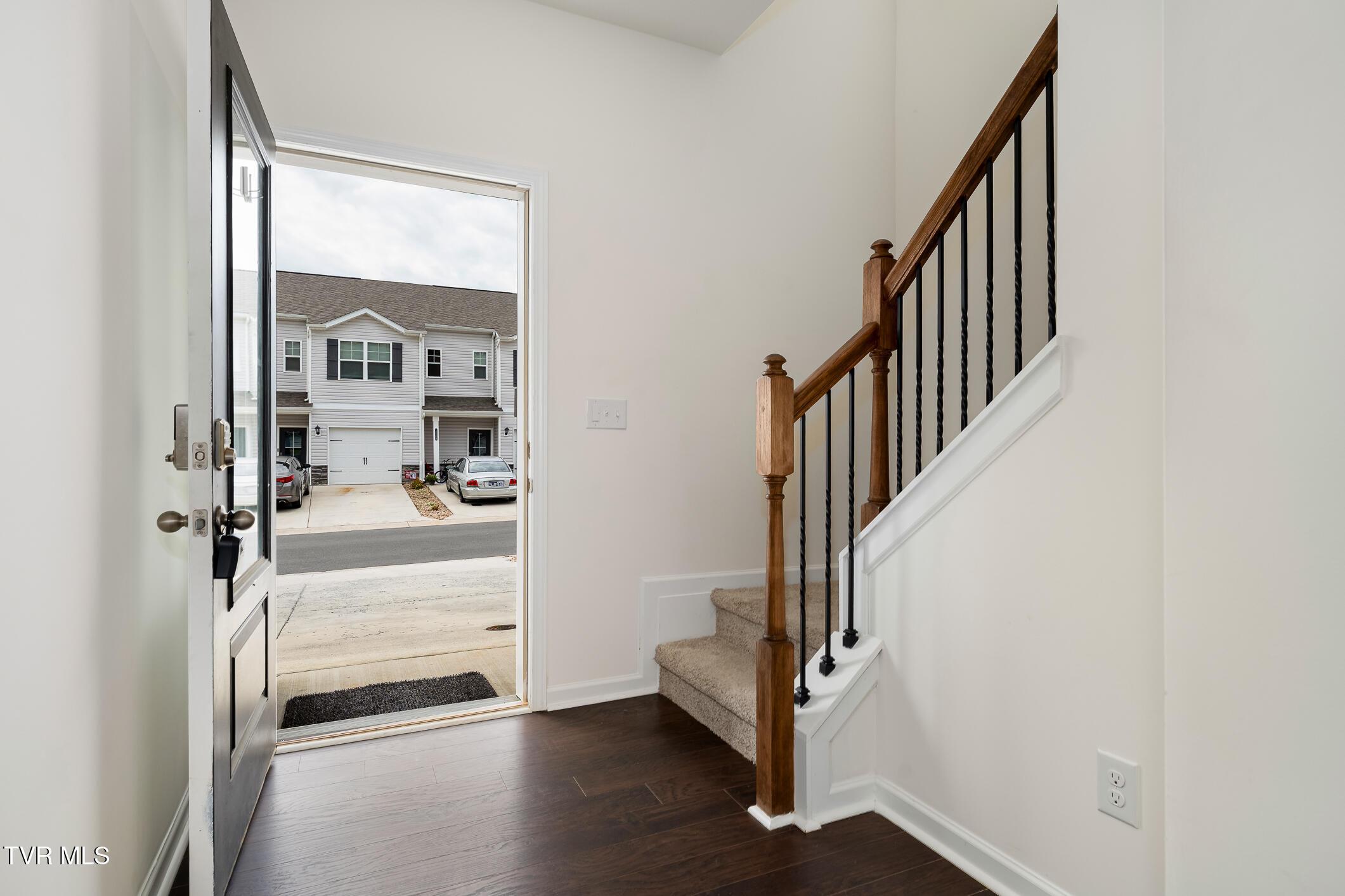 1006 Saylors Place (14 of 37)