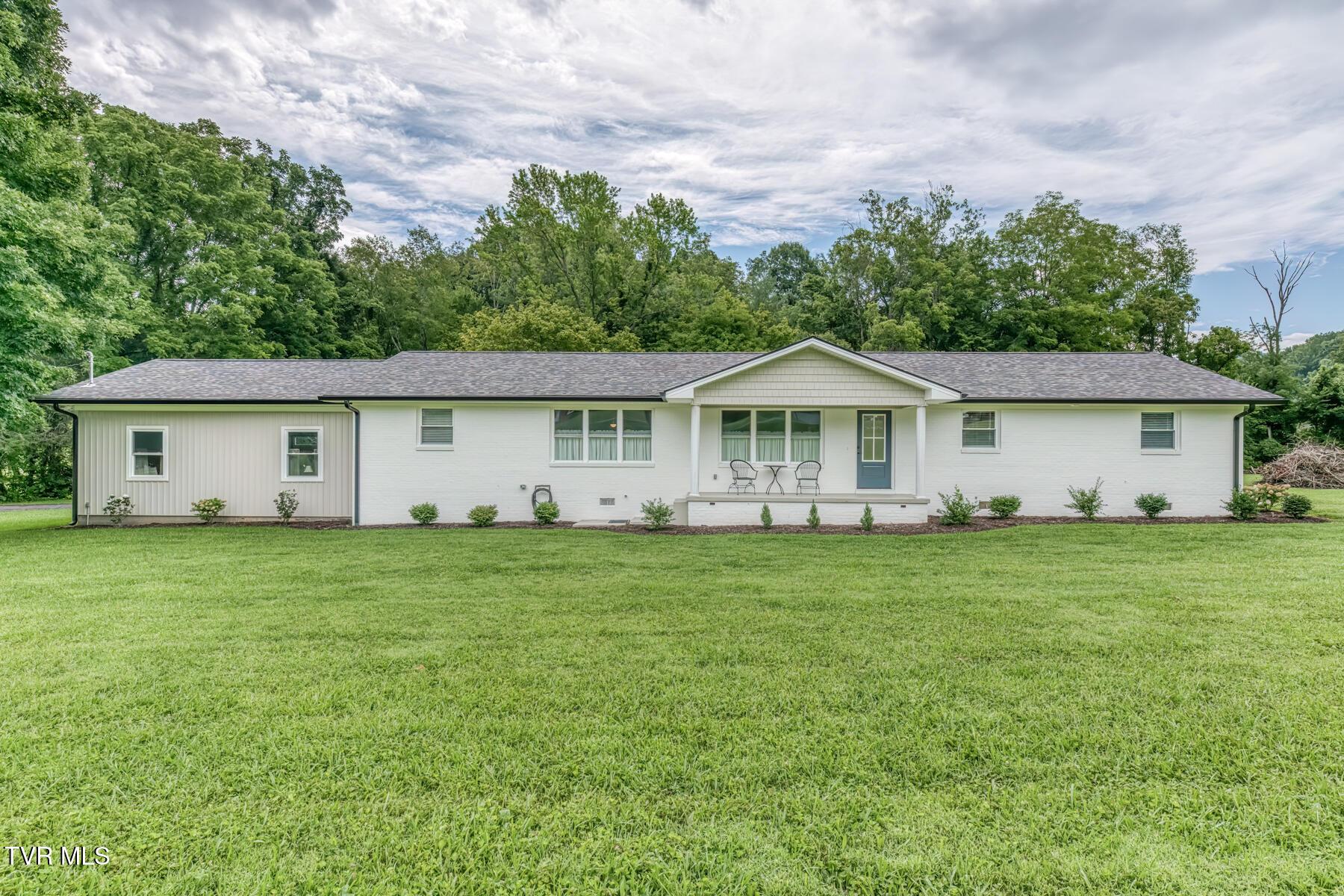 5022 Unicoi Drive-1