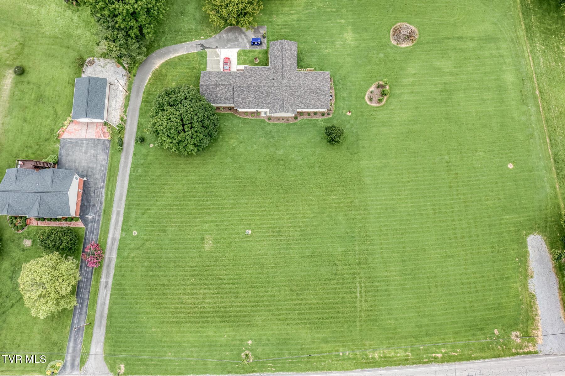 5022 Unicoi Drive-3