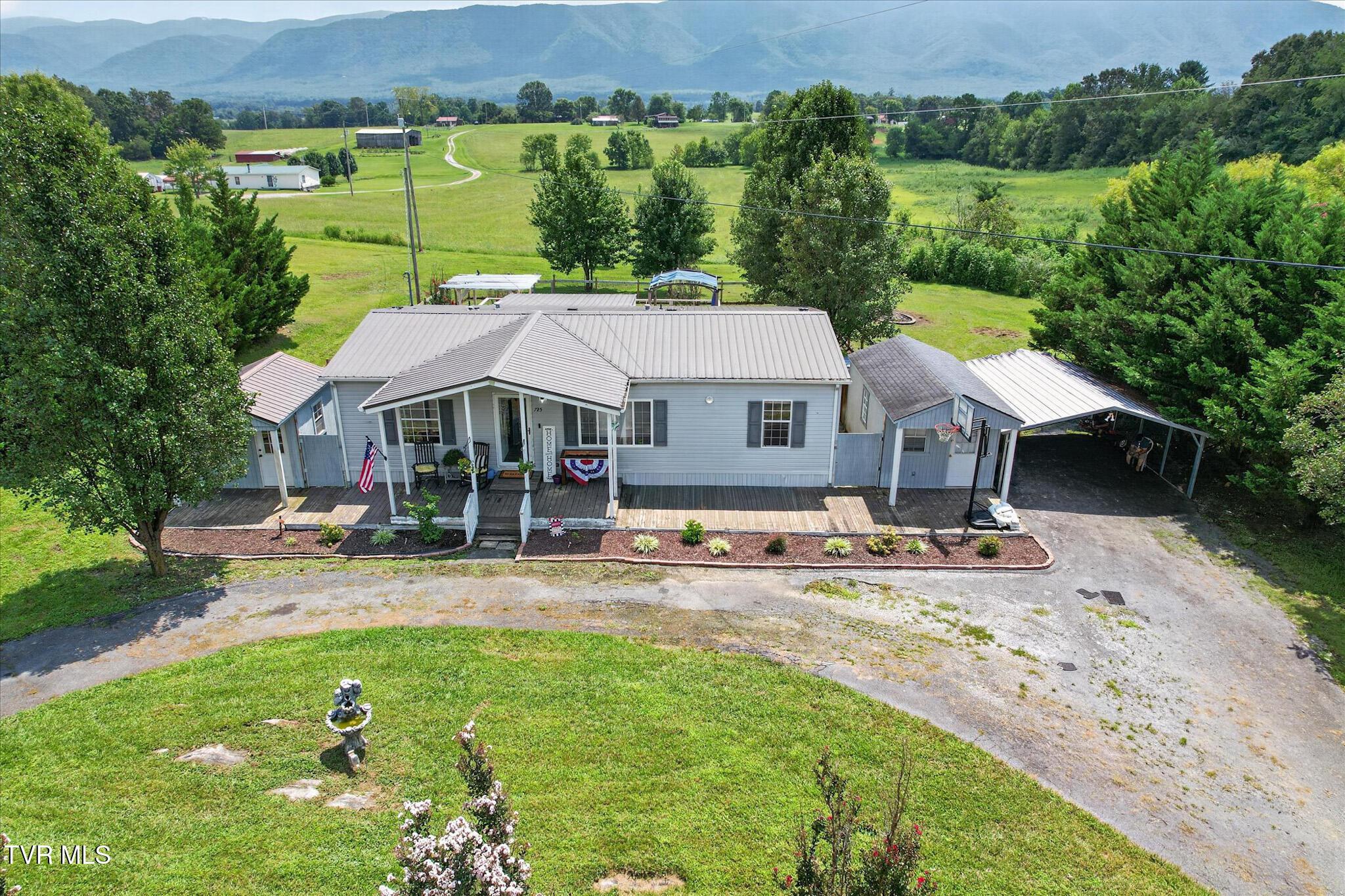 33-725-Shakerag-Rd-Greeneville-WindowSti