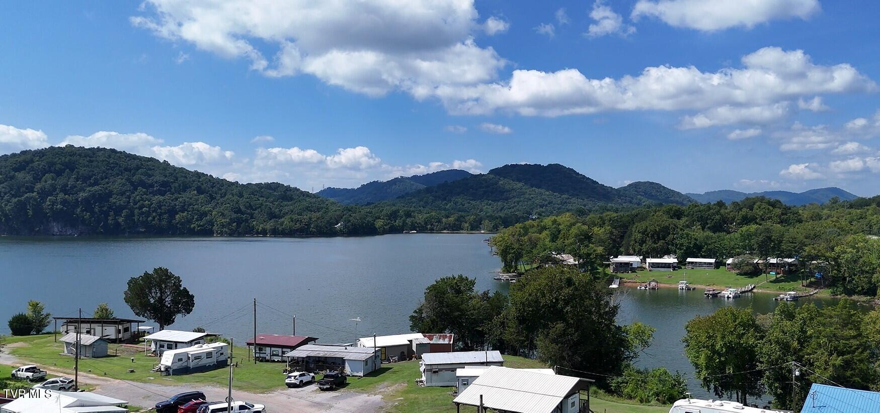 Cherokee boat dock rd 1