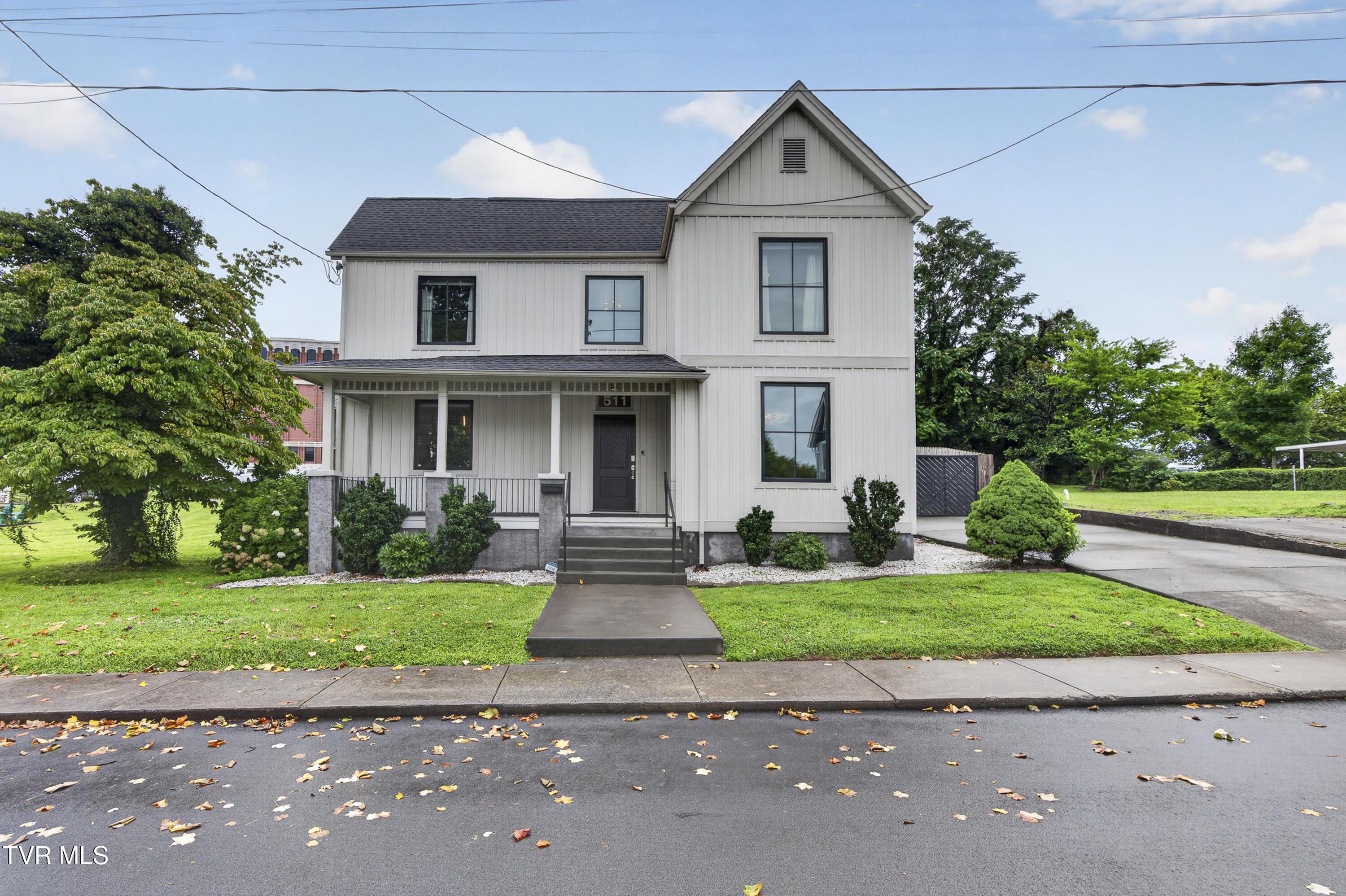 511-Alabama-St-Bristol-TN Cynthia-Routon