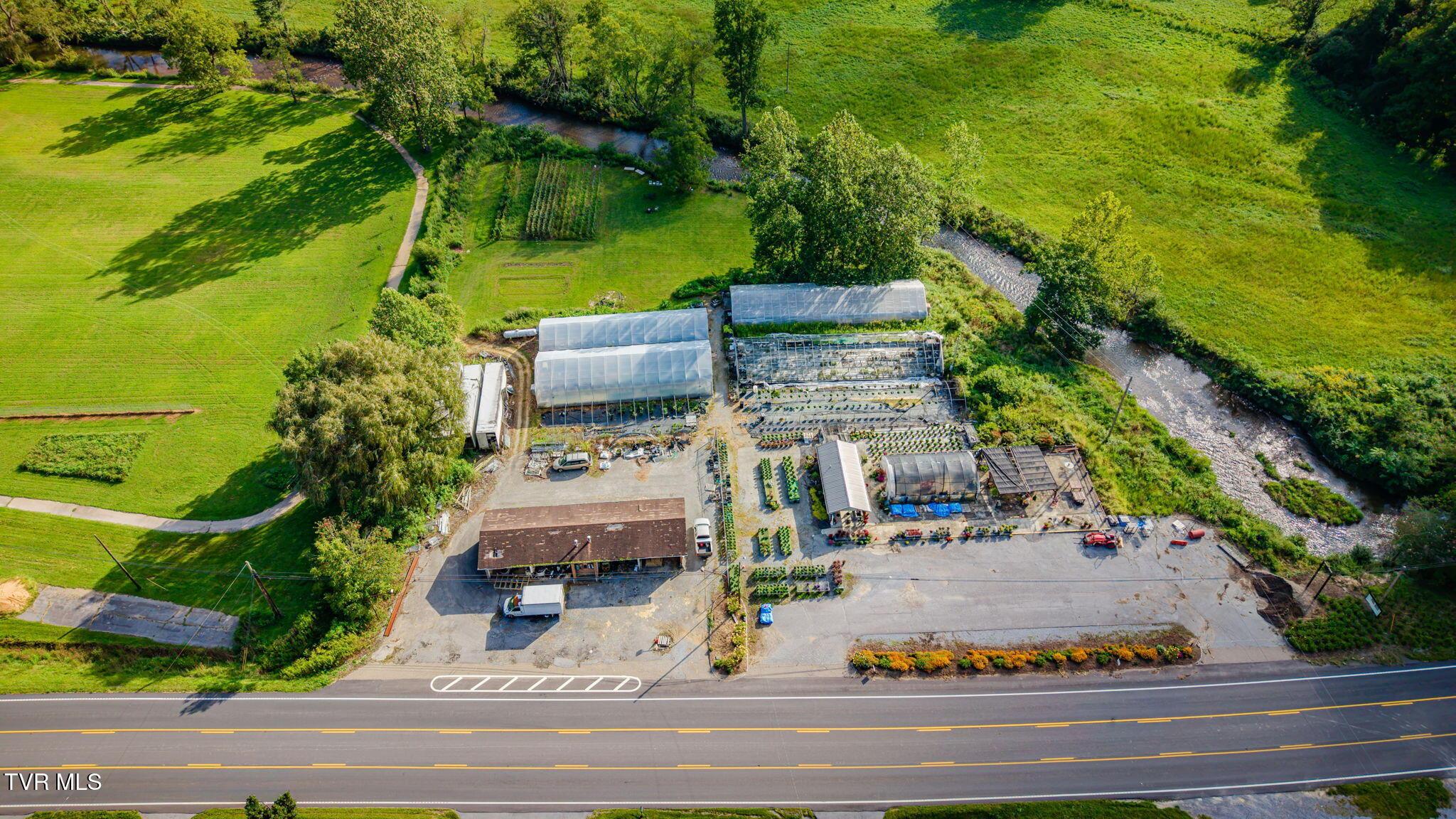 Photo of 512 sq ft, 1.96 ac commercial sale at 8030 Highway 19-E