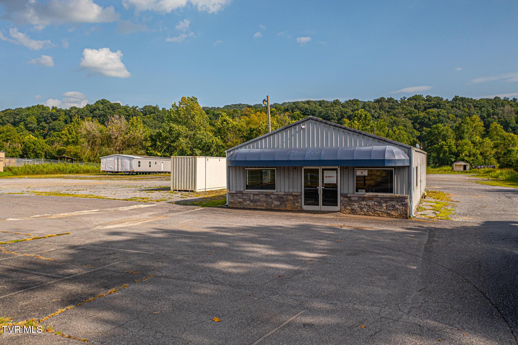 Commercial Listing-23