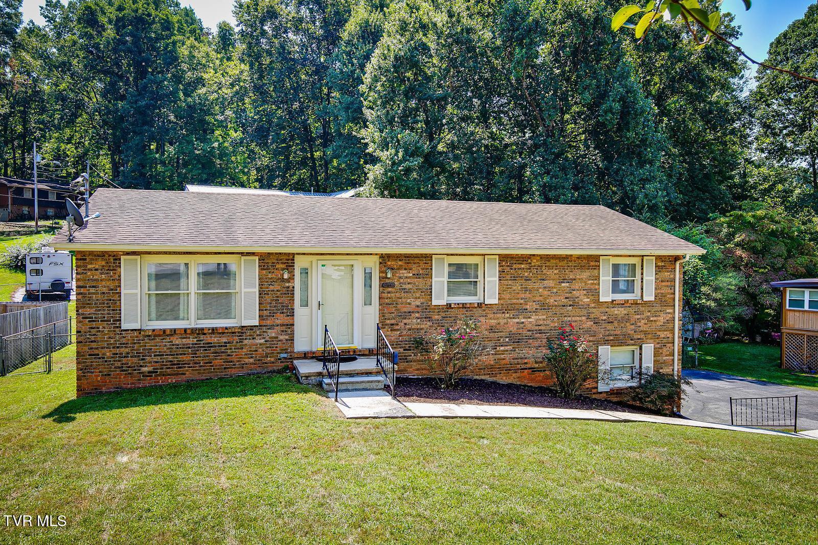 146 Old Mill Rd -4