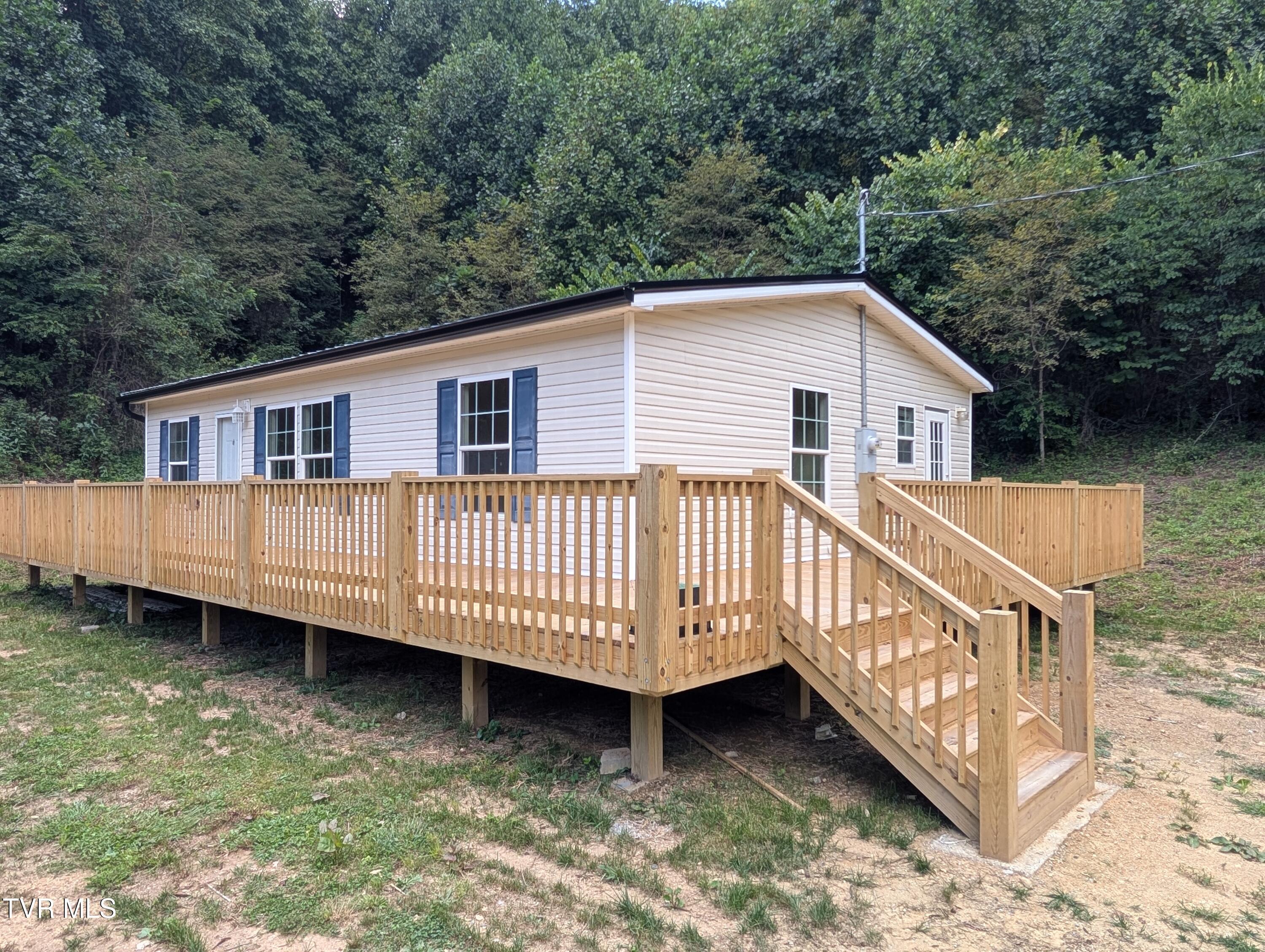 Photo of 3 bed, 2 bath, 1,080 sq ft single family residence at 1235 Mcewen Road