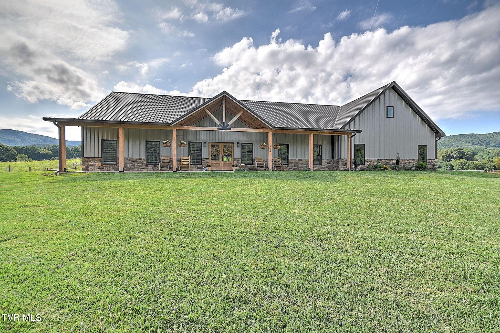 Photo of 3 bed, 3 bath, 3,251 sq ft single family residence at 566 Denton Valley Road