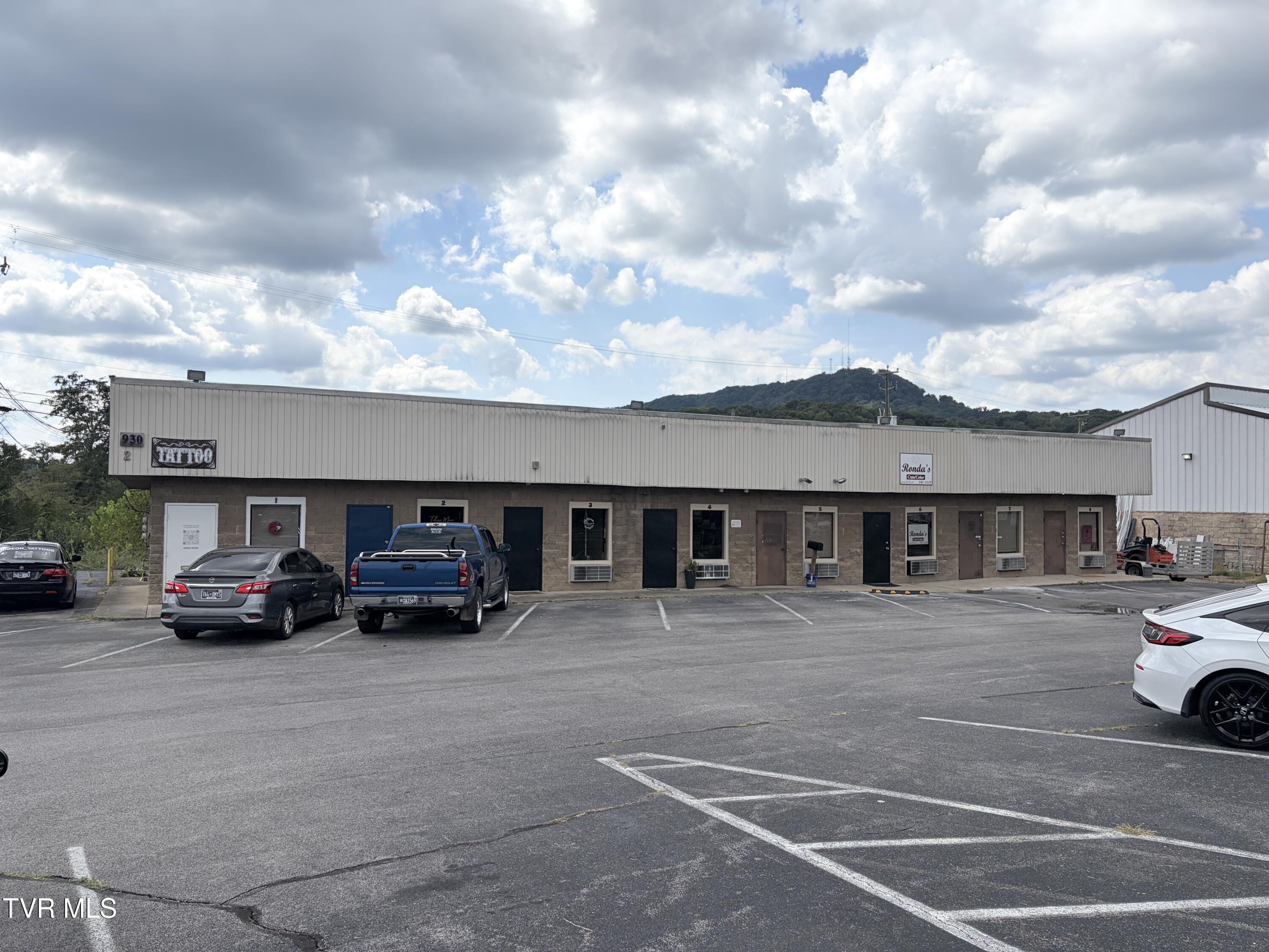 Photo of 1,850 sq ft, 0.53 ac commercial sale at 930 Wilcox Court