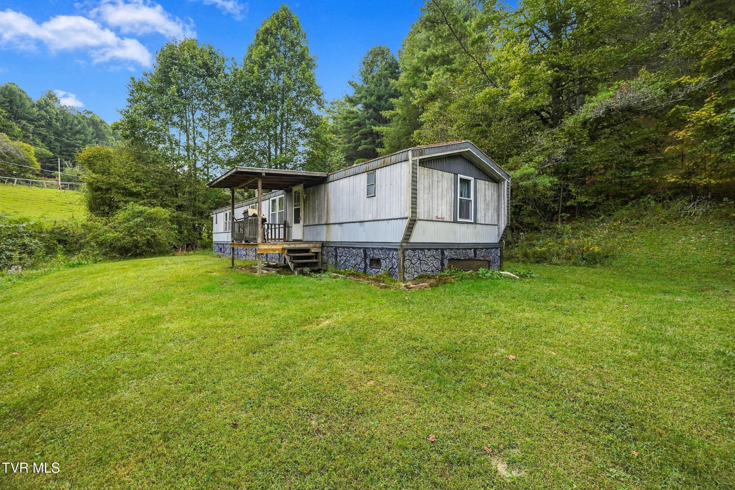 1_268 fred price rd-09