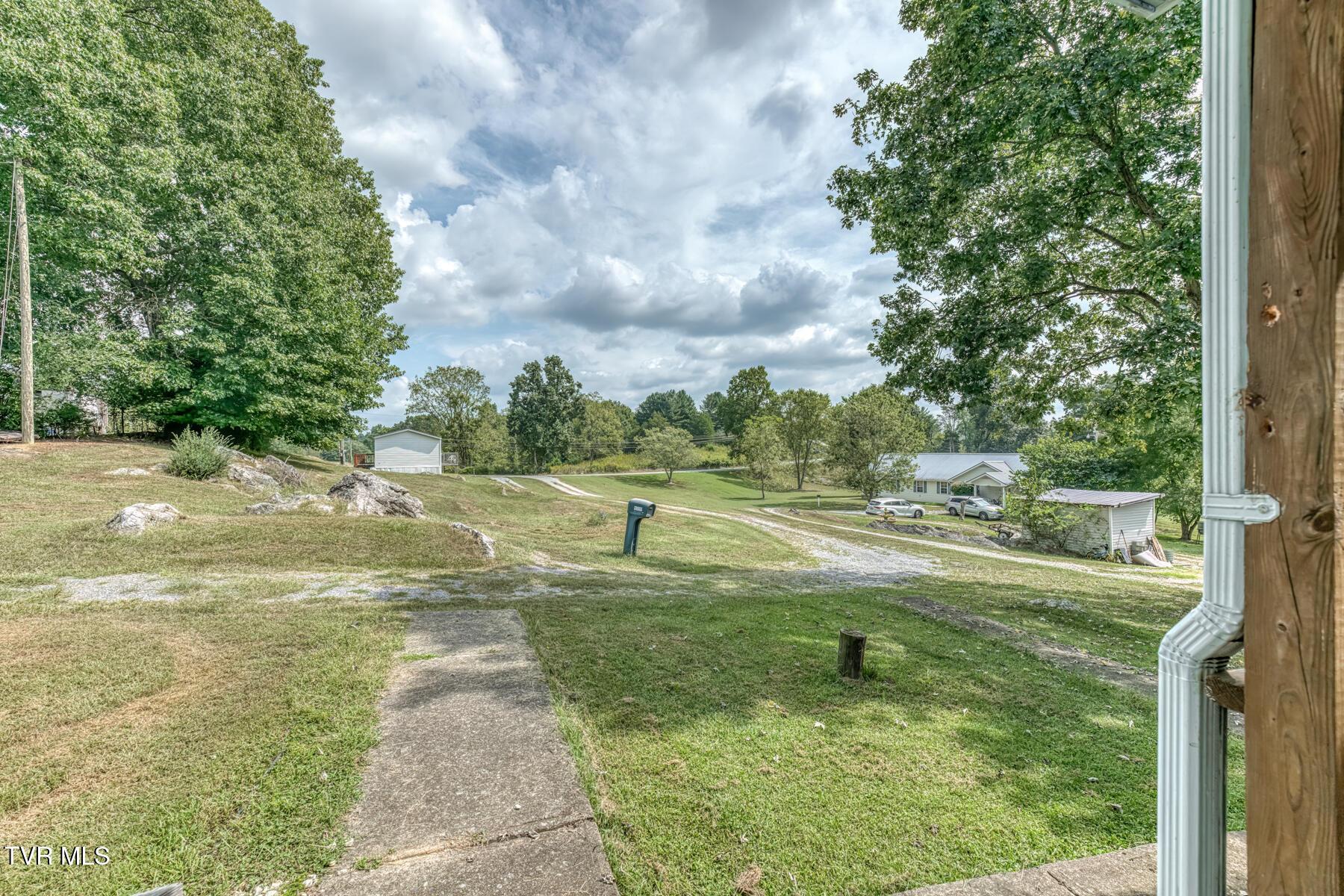 282 Cave Hill Rd-3