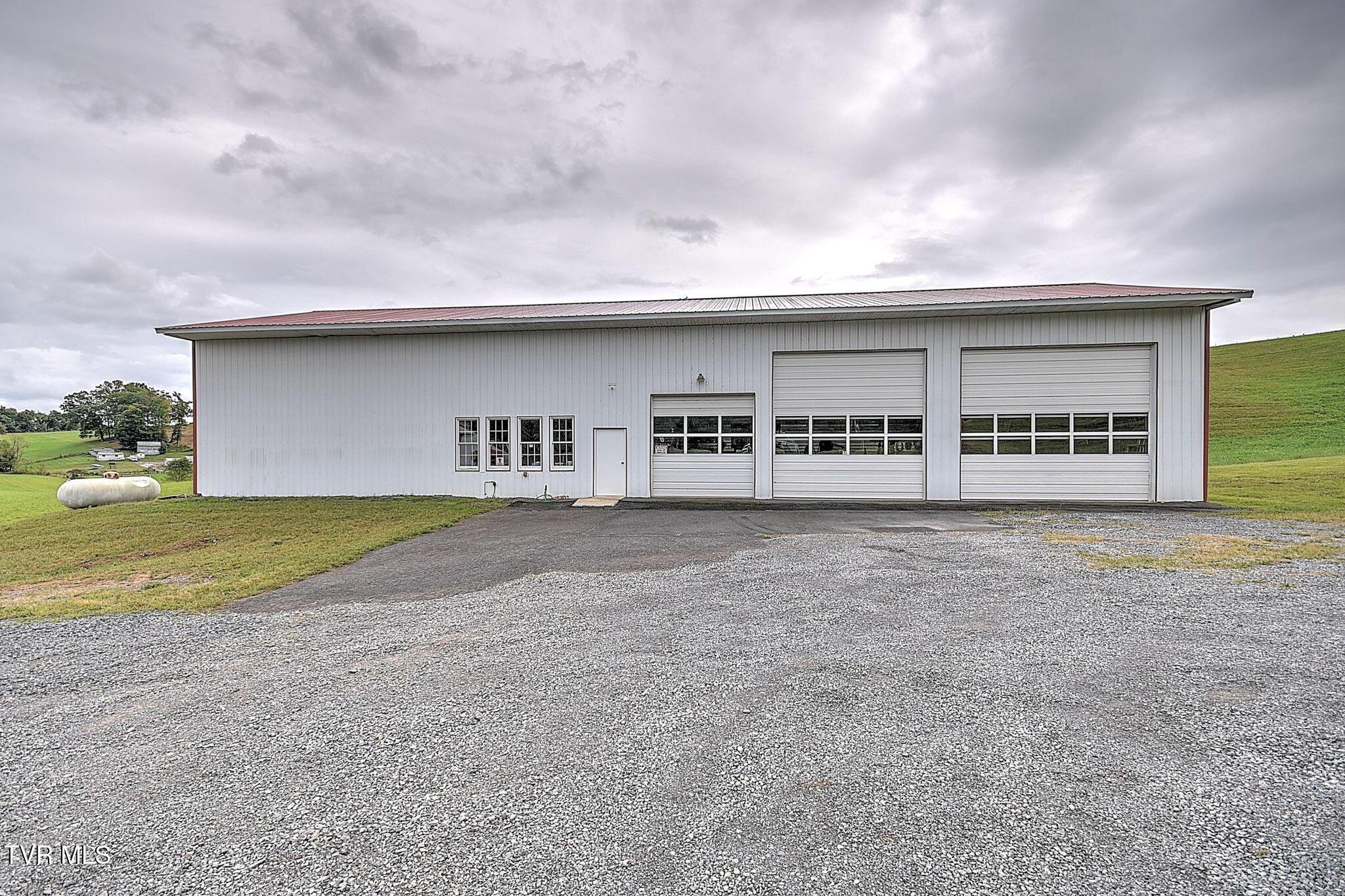 99-web-or-mls-1048 Dry Hollow Rd-5