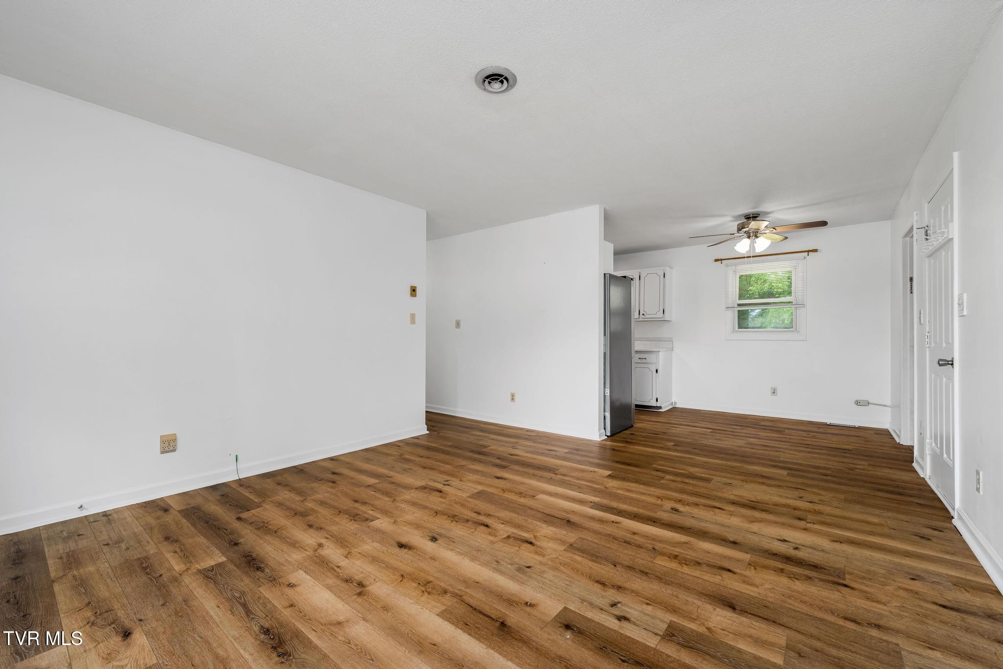 112 Evergreen Road (22 of 44)