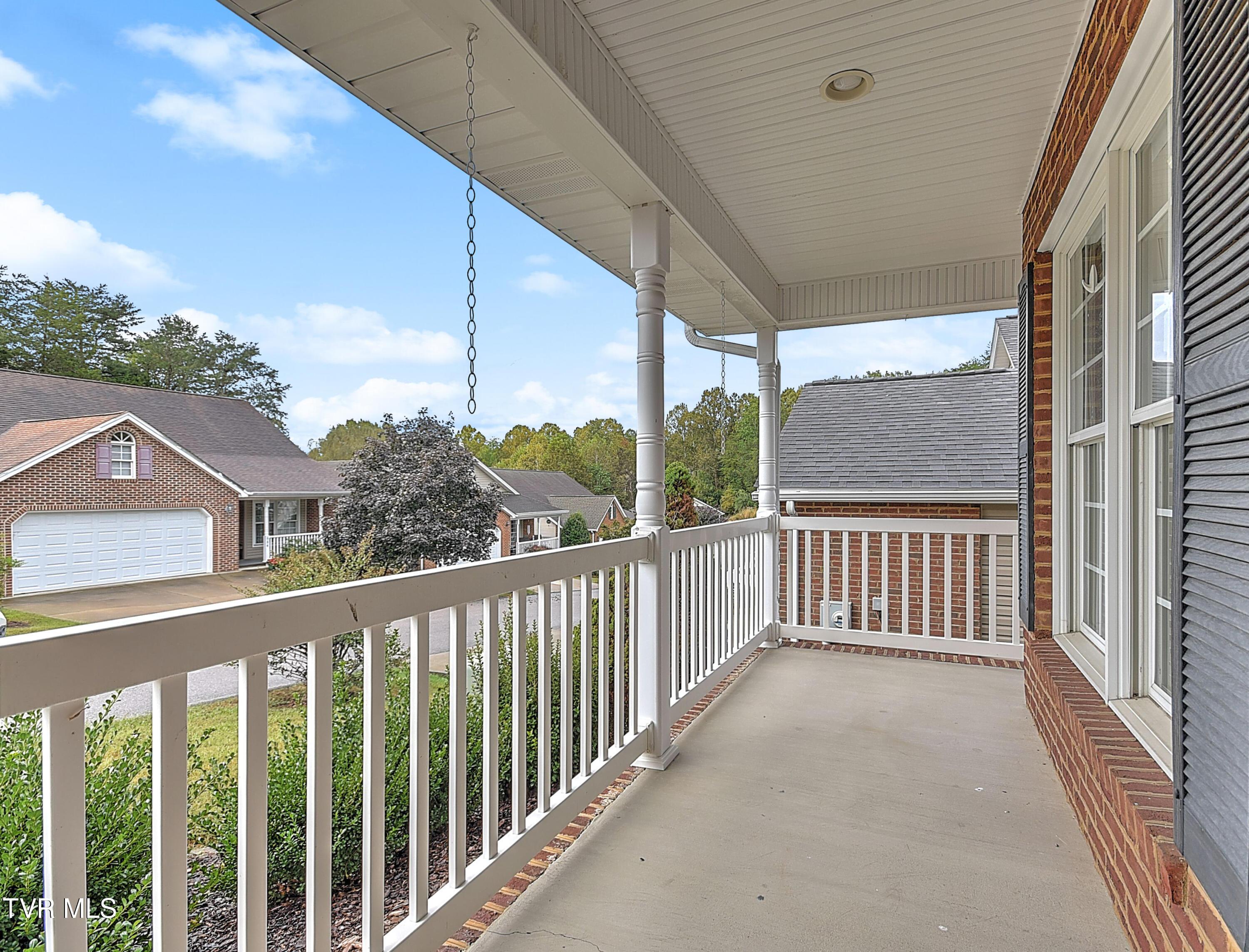 4-print-679 Willowcrest CP-4