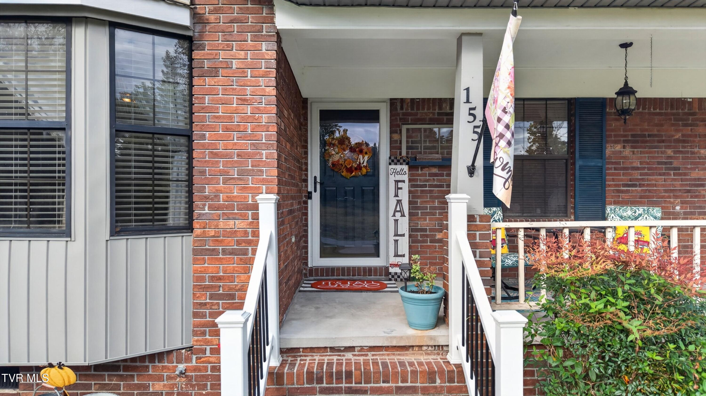 028-155ParadiseValley-BeanStation-TN-377