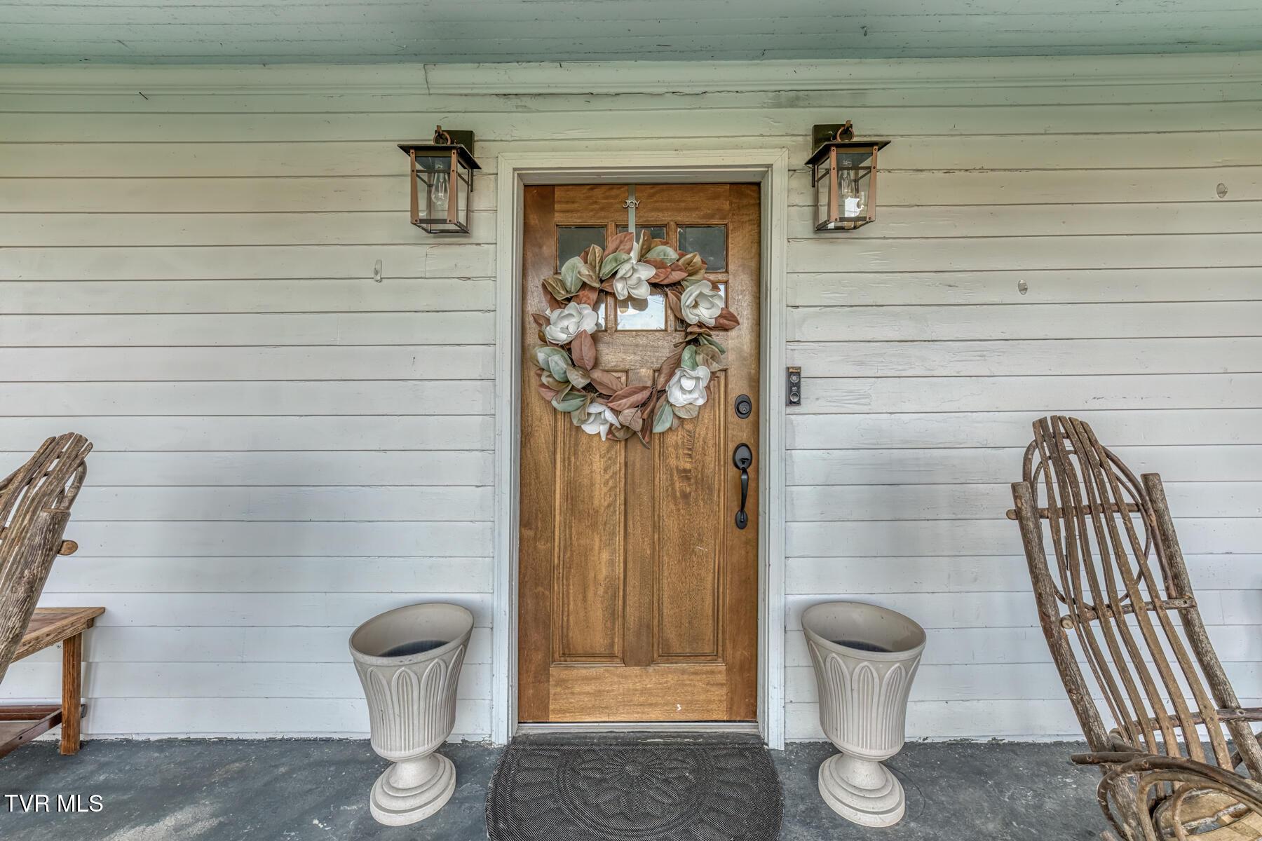 472 Piney Flats Rd-2