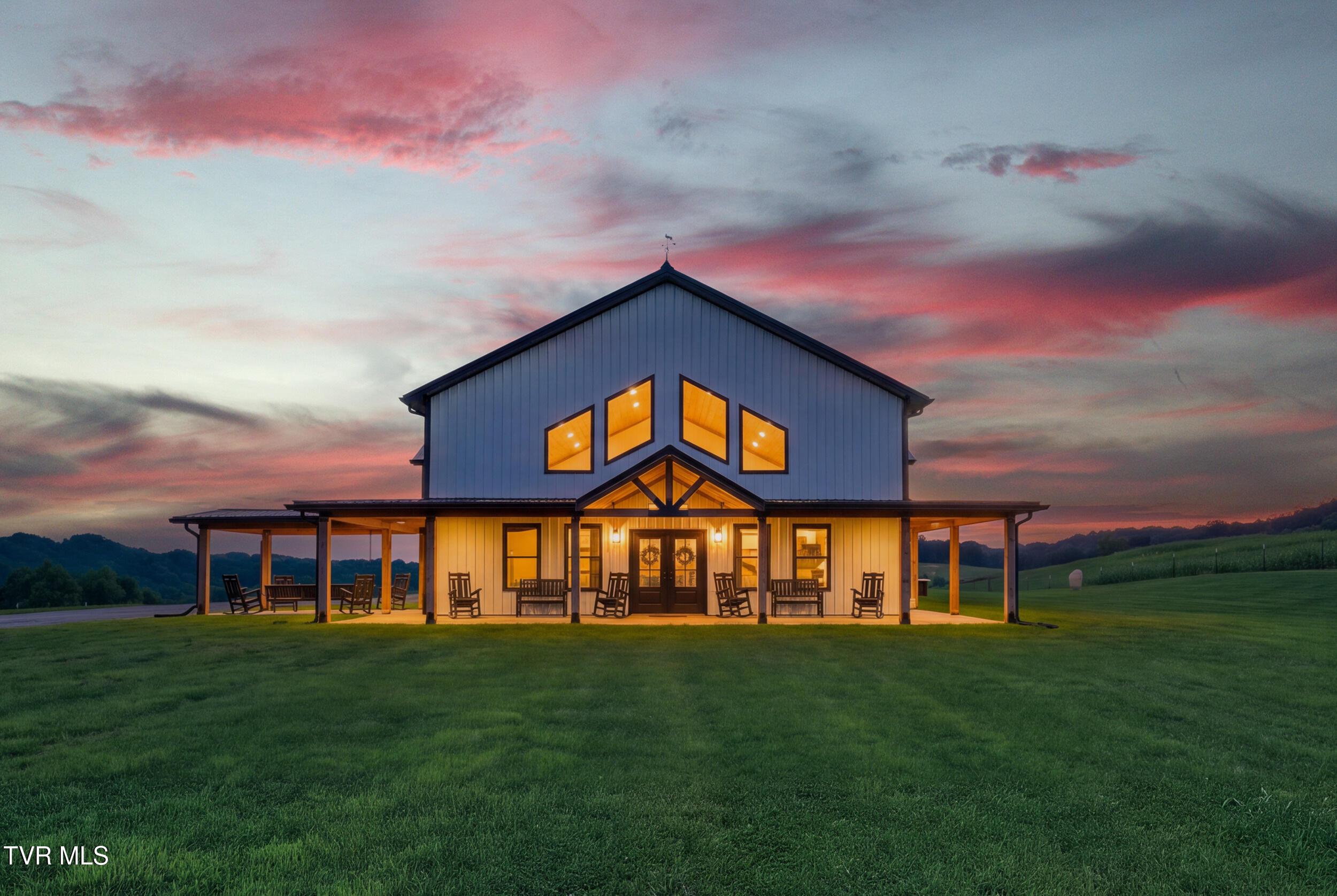 Photo of 5 bed, 4 bath, 3,828 sq ft single family residence at 245 Hooker Road