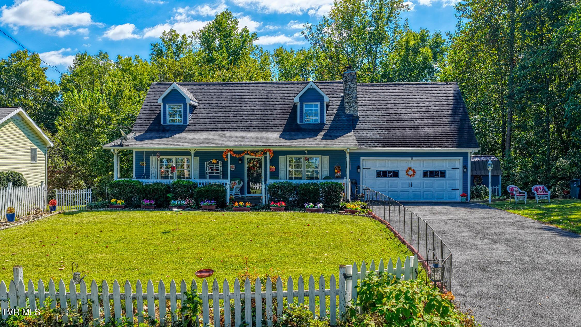 Photo of 3 bed, 2 bath, 1,728 sq ft single family residence at 168 Charles Lewis Road