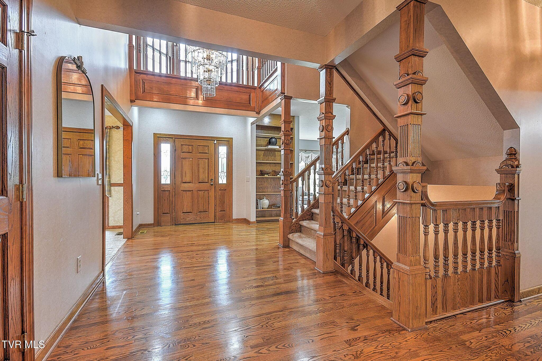 7-web-or-mls-137 Westover JC