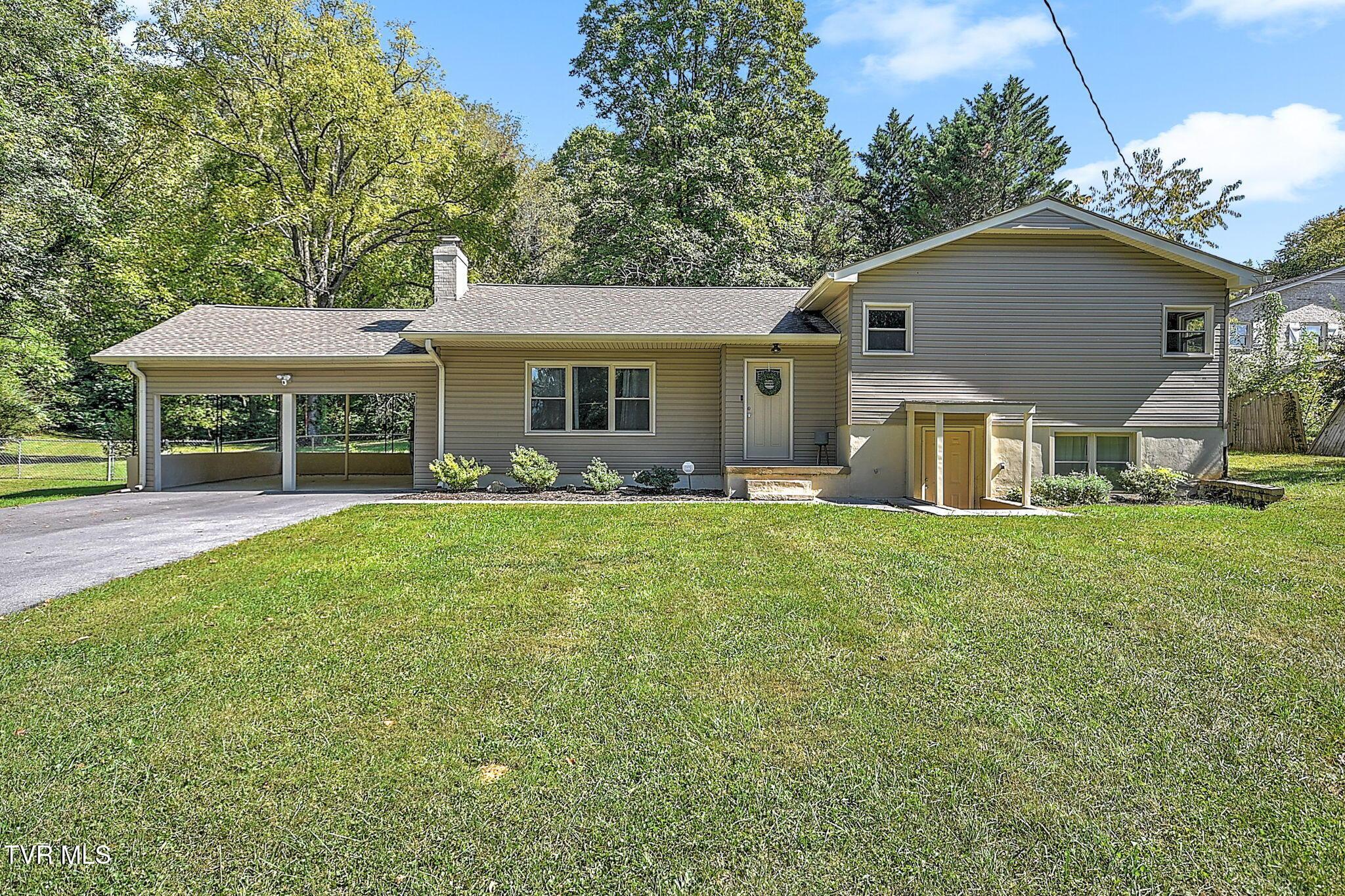 2-web-or-mls-197 Beechwood Rd AH-2