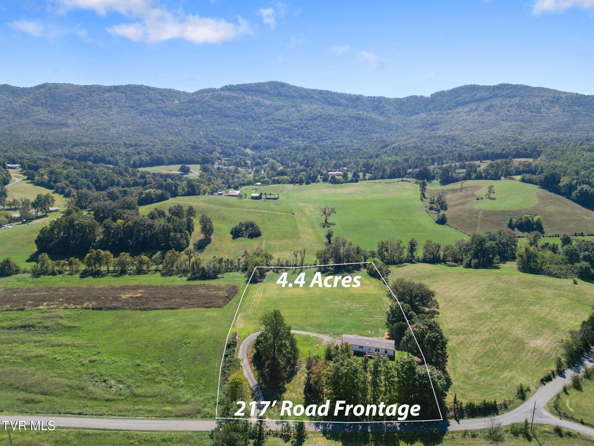 46-web-or-mls-Property Outline